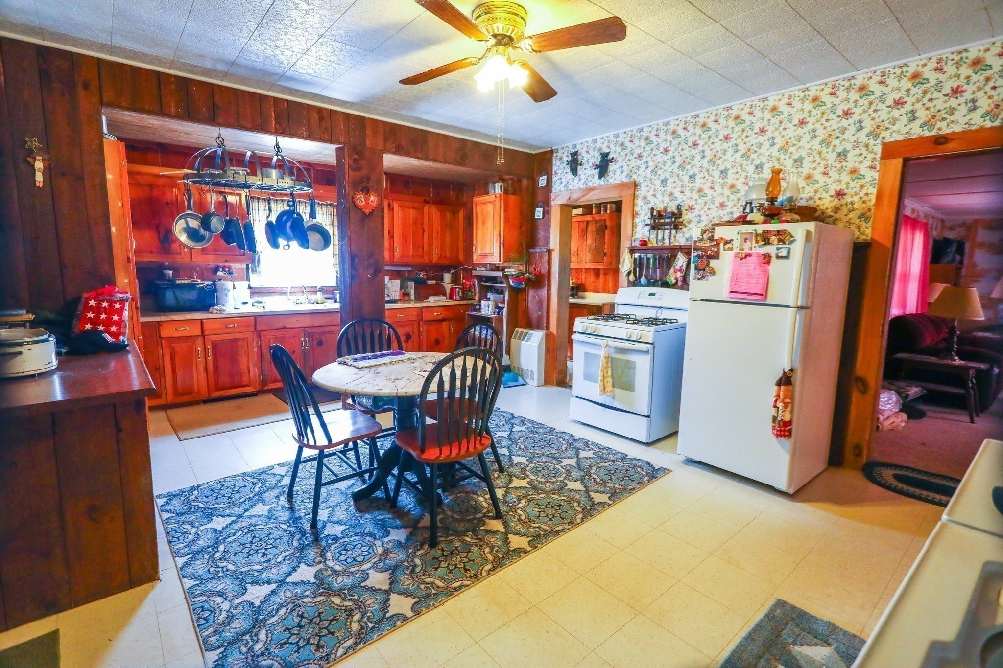 39 Middle Rd Property Photo 14
