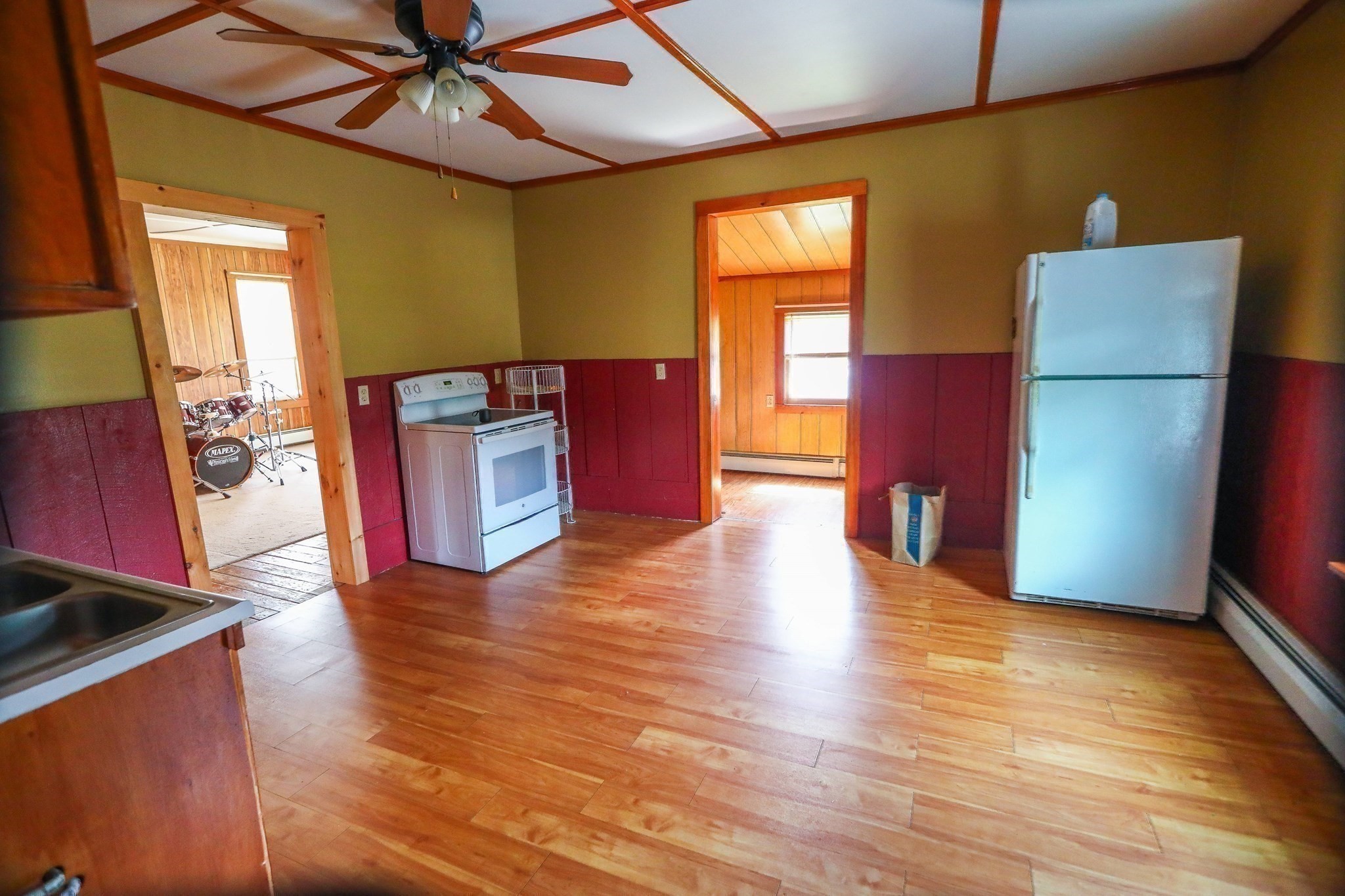 39 Middle Rd Property Photo 31