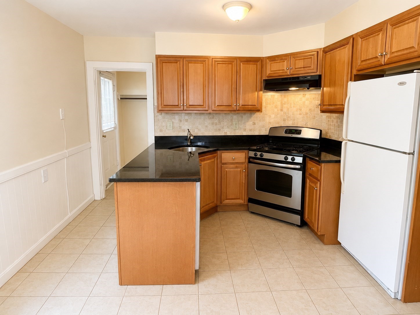 23 Lexington St. # 23 Property Photo 9