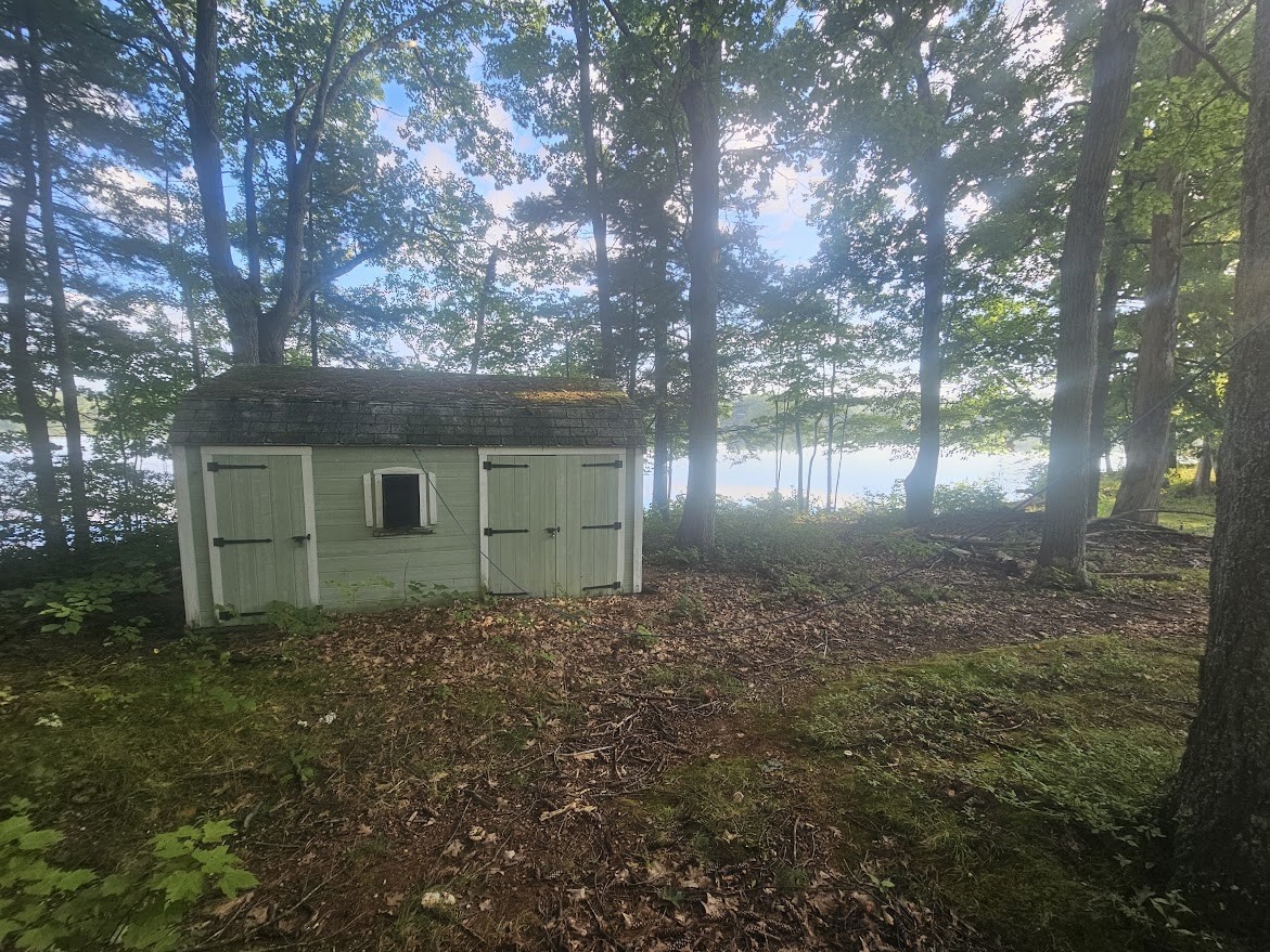 12 Hemlock Drive Property Photo 10