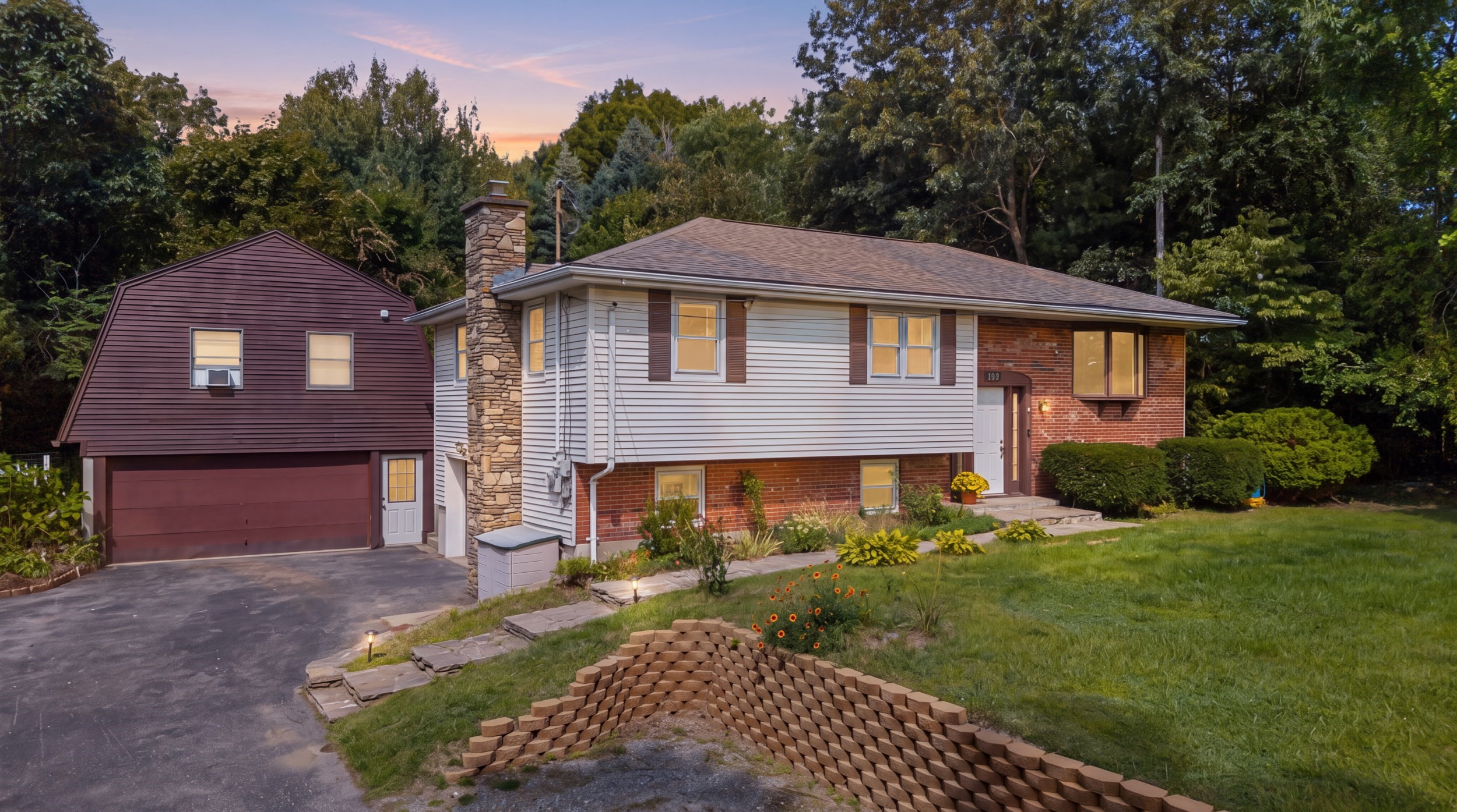 106 Woodland Street Property Photo 1