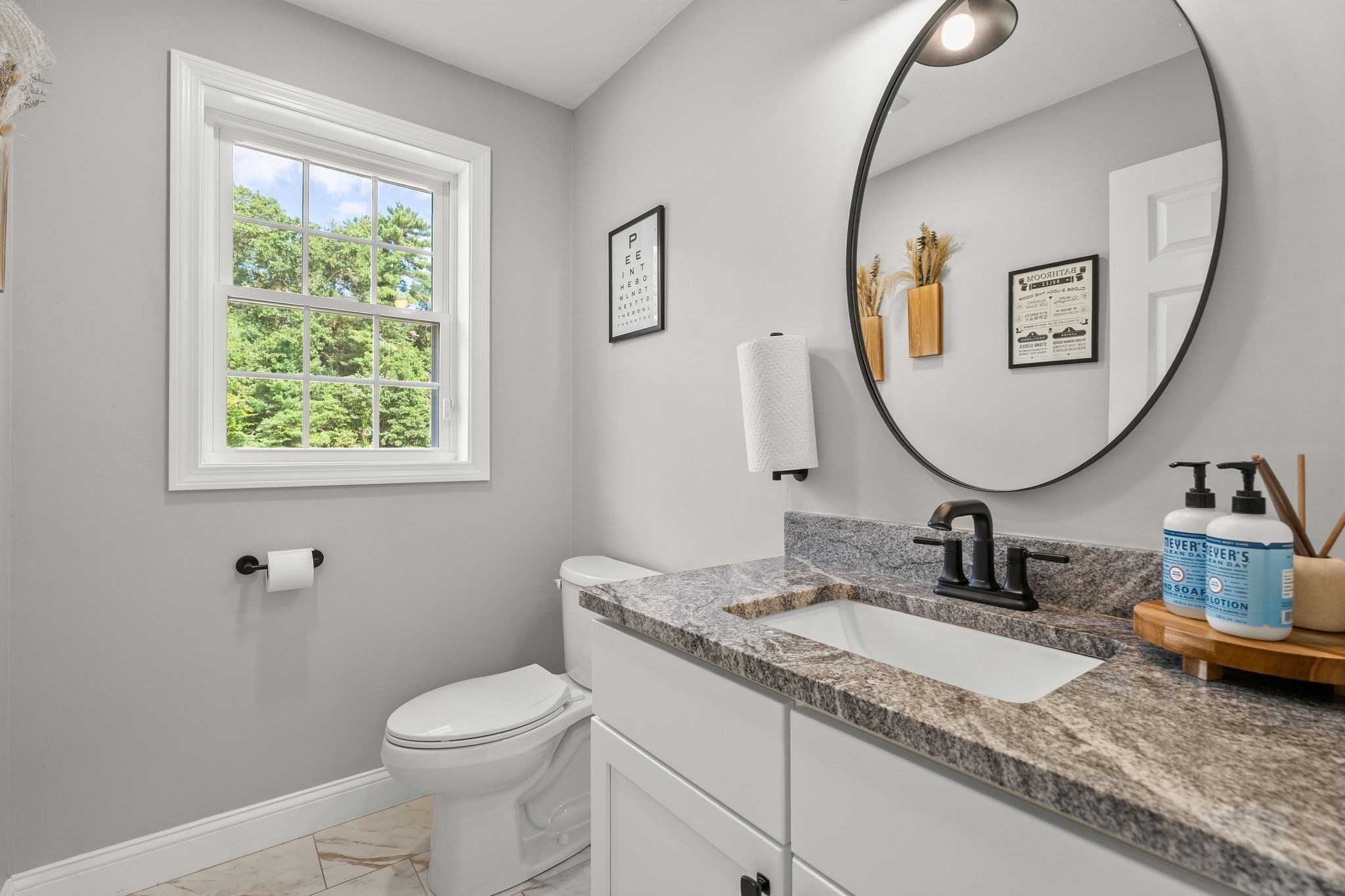 109 Spruce Street Property Photo 12
