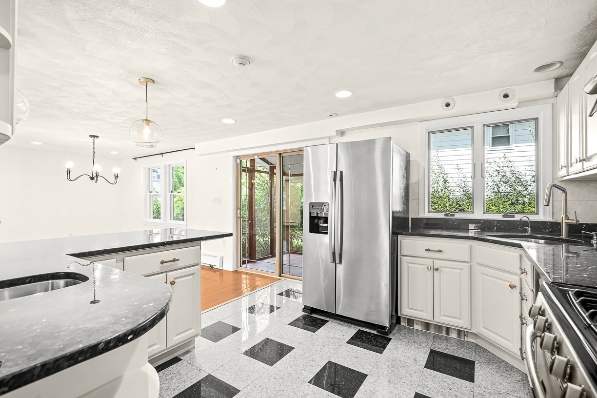 11 Garrison Road Property Photo 4