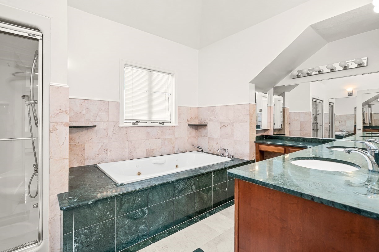 11 Garrison Road Property Photo 14