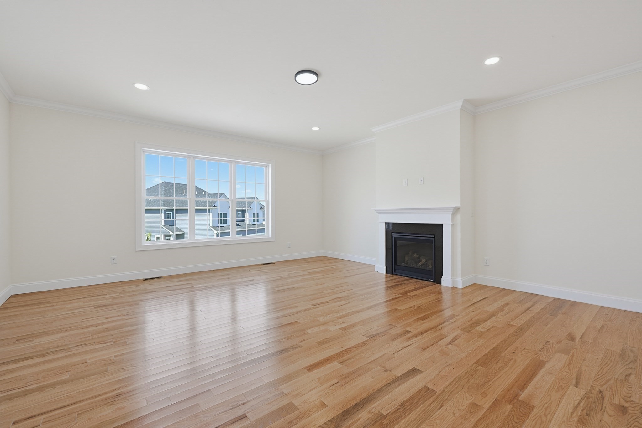 53 Fisherville Terrace # 0 Property Photo 8