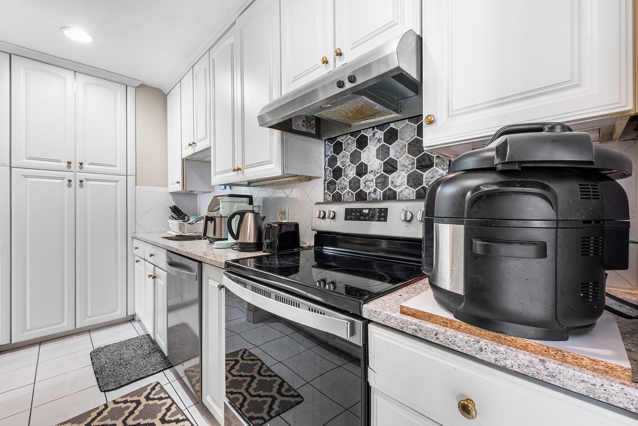 474 Revere Beach Blvd # 202 Property Photo 6