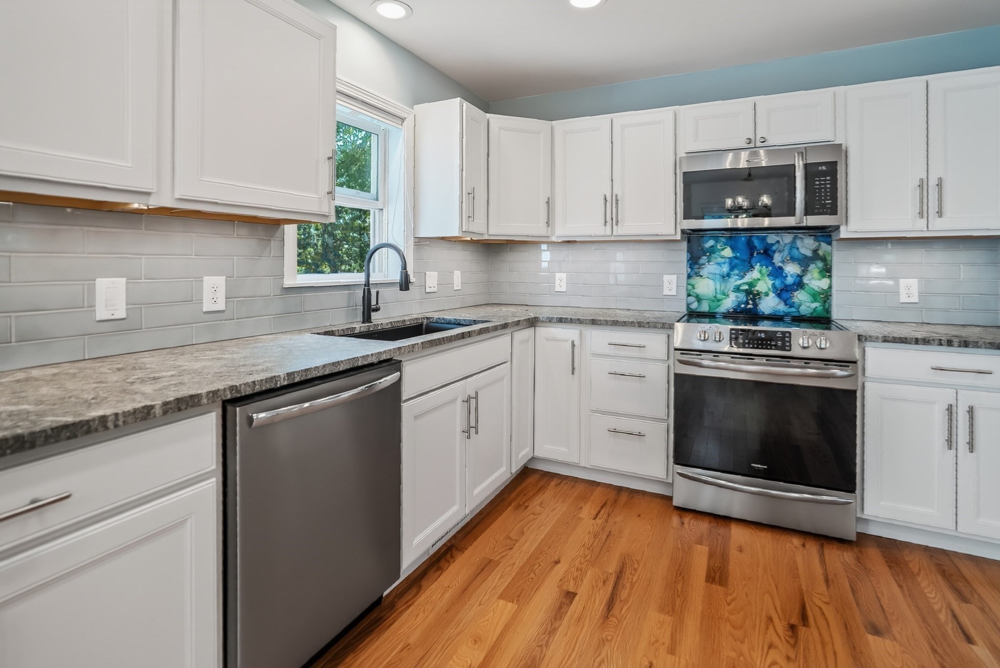17 Woody Glen Property Photo 11