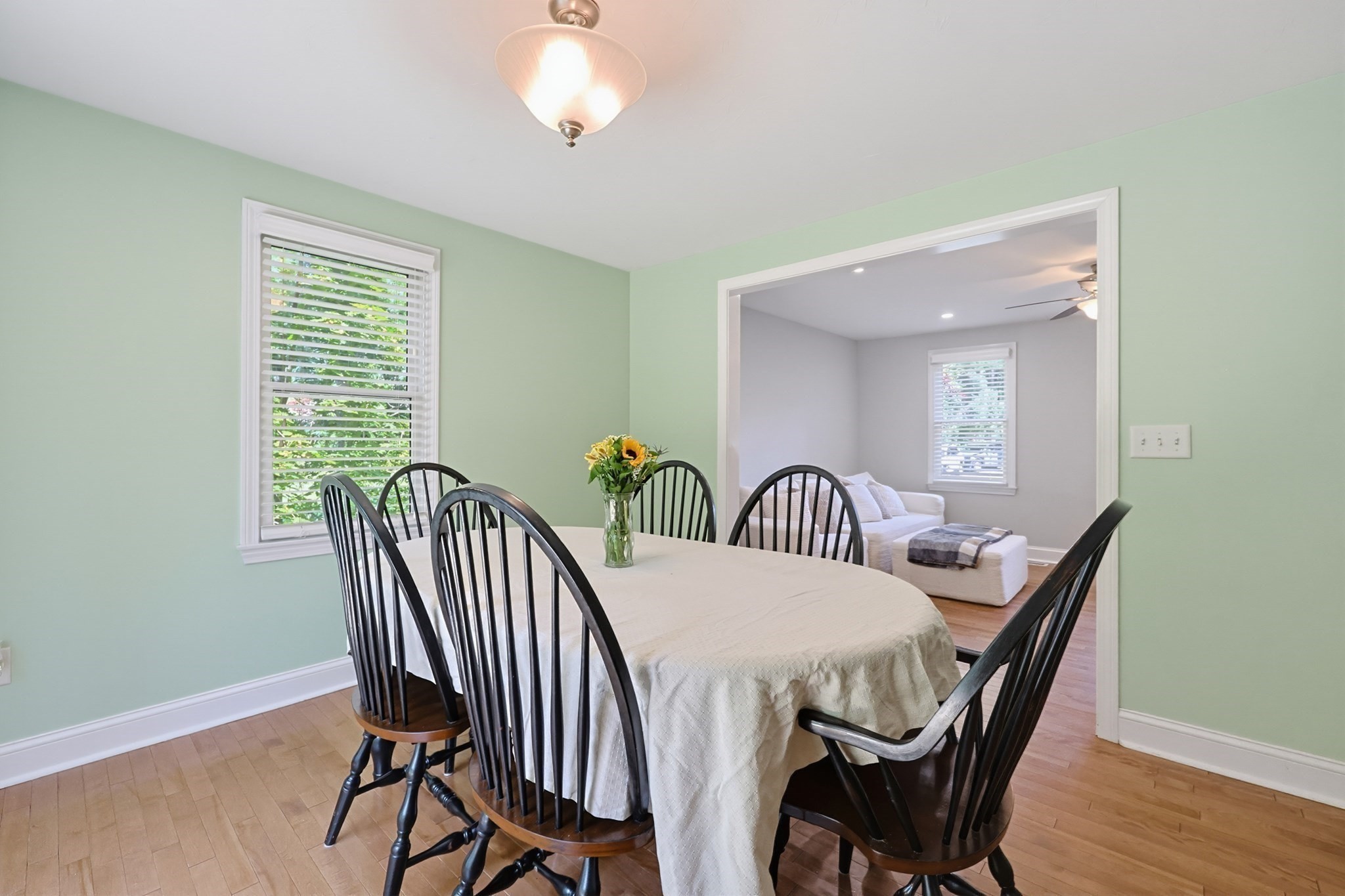 22 Starrett Ave Property Photo 7