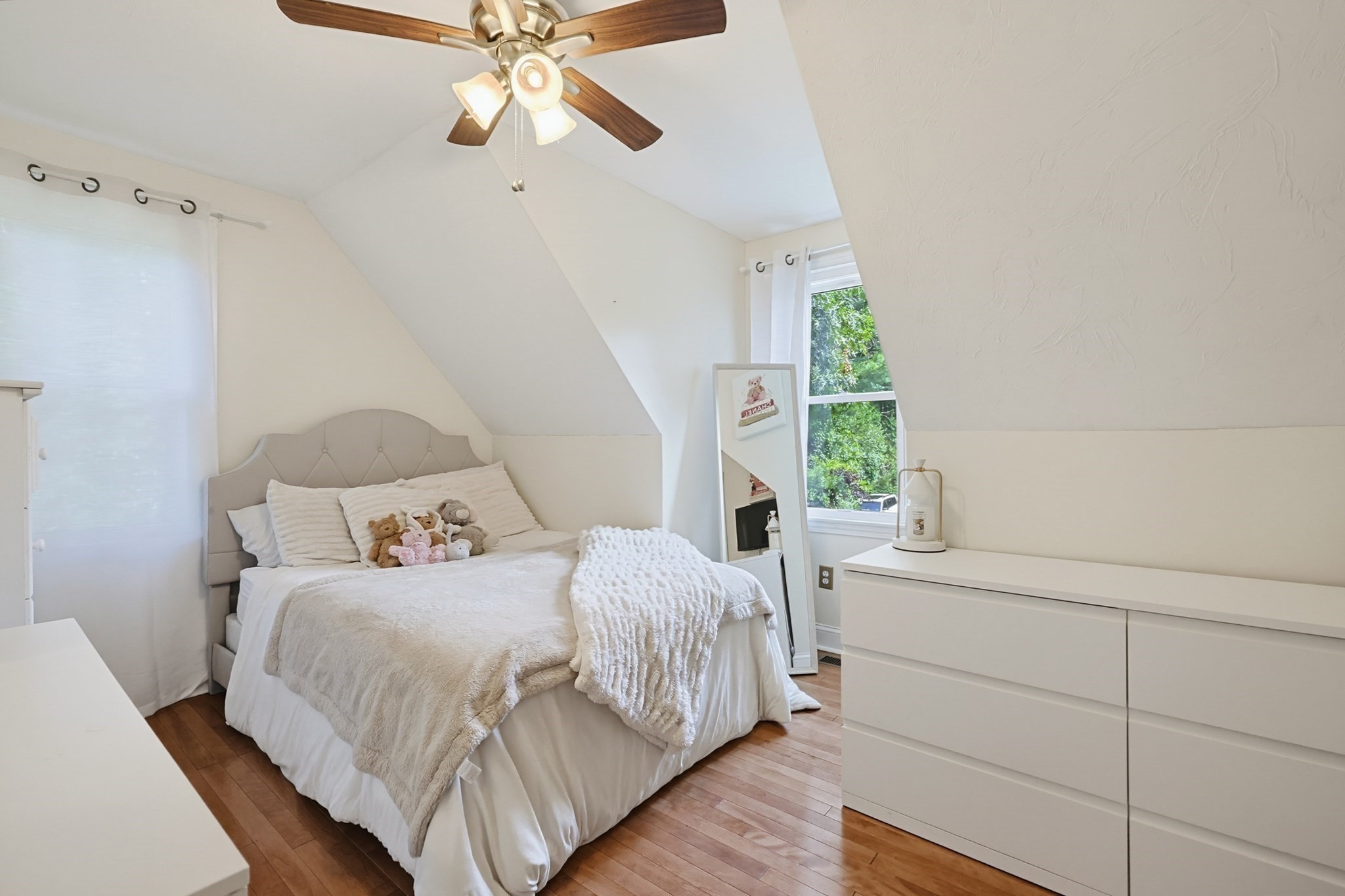 22 Starrett Ave Property Photo 25