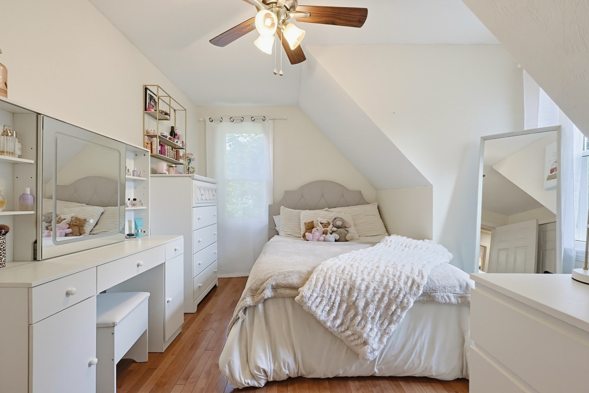 22 Starrett Ave Property Photo 26