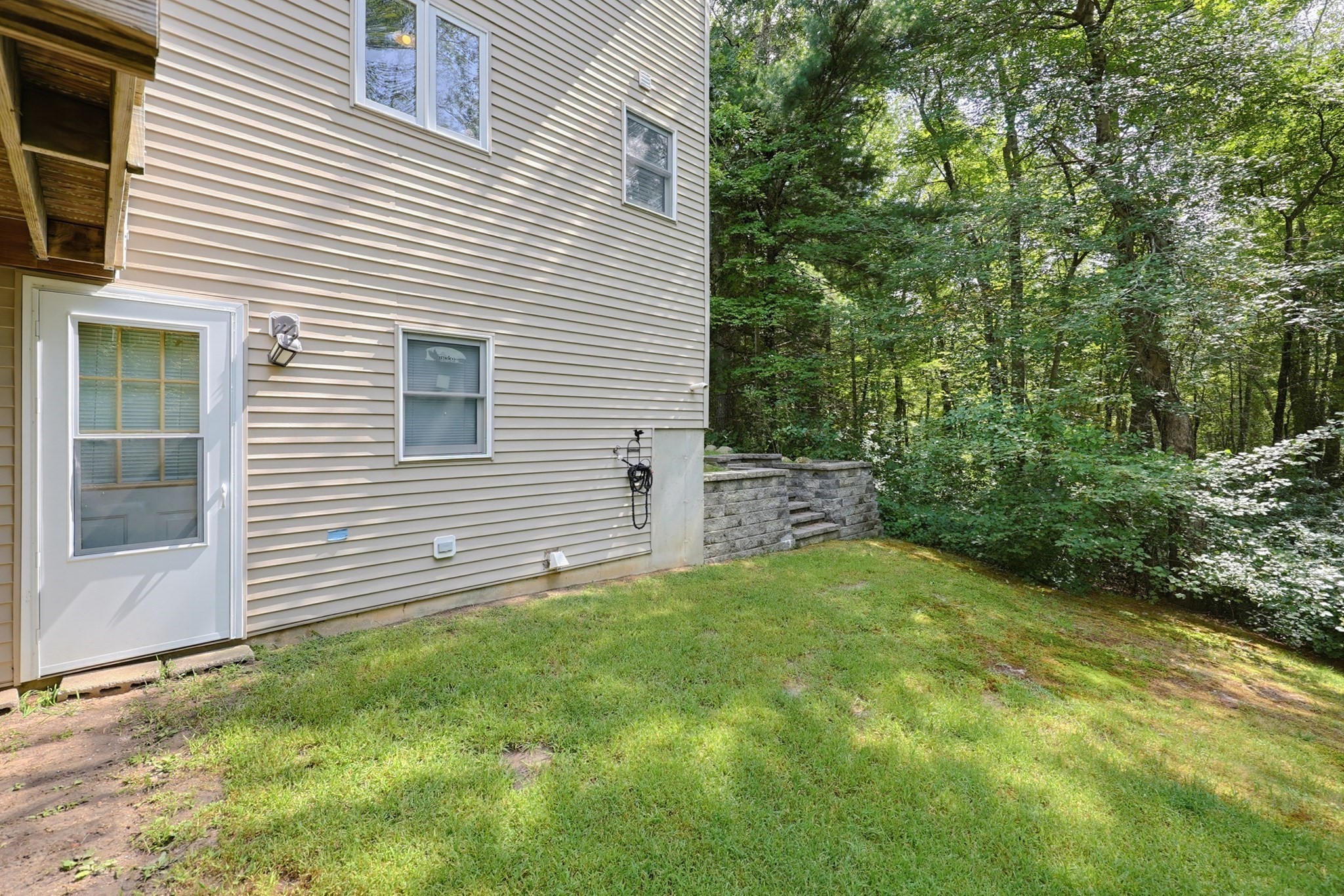 22 Starrett Ave Property Photo 34