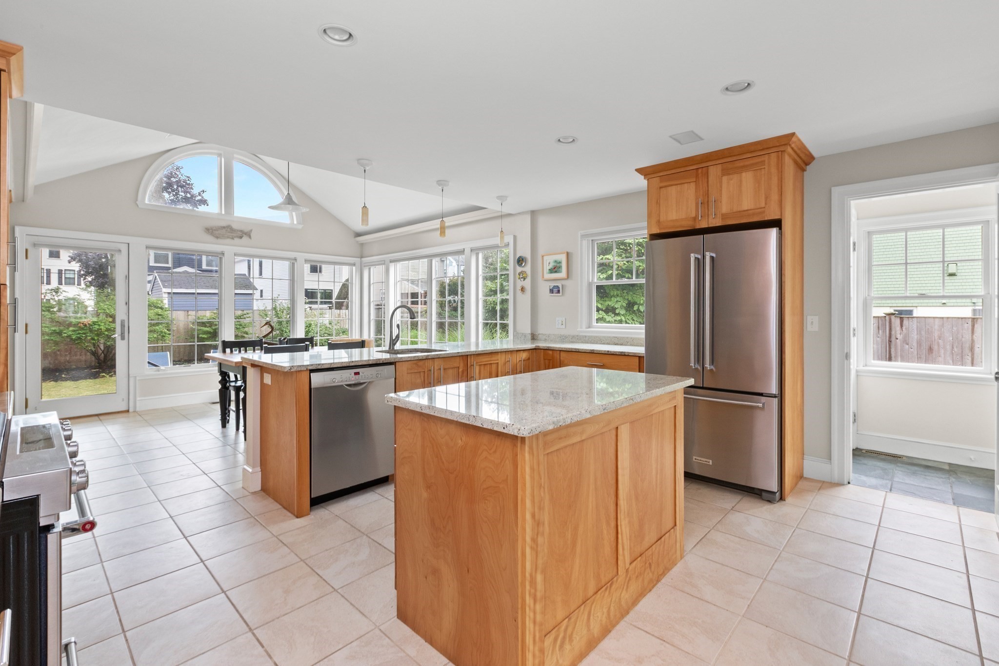 21 Broad Street Property Photo 15
