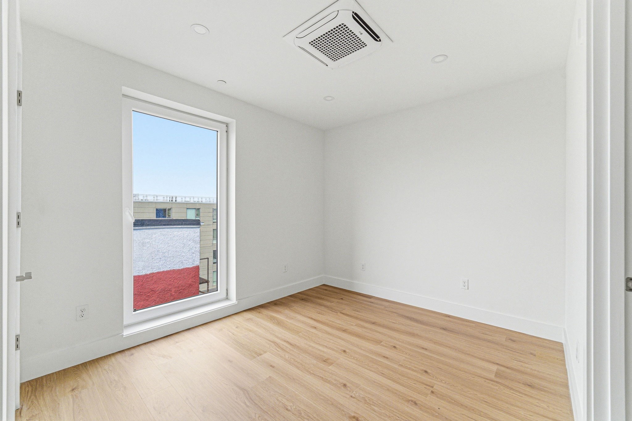 1035 Commonwealth Ave # 604 Property Photo 14