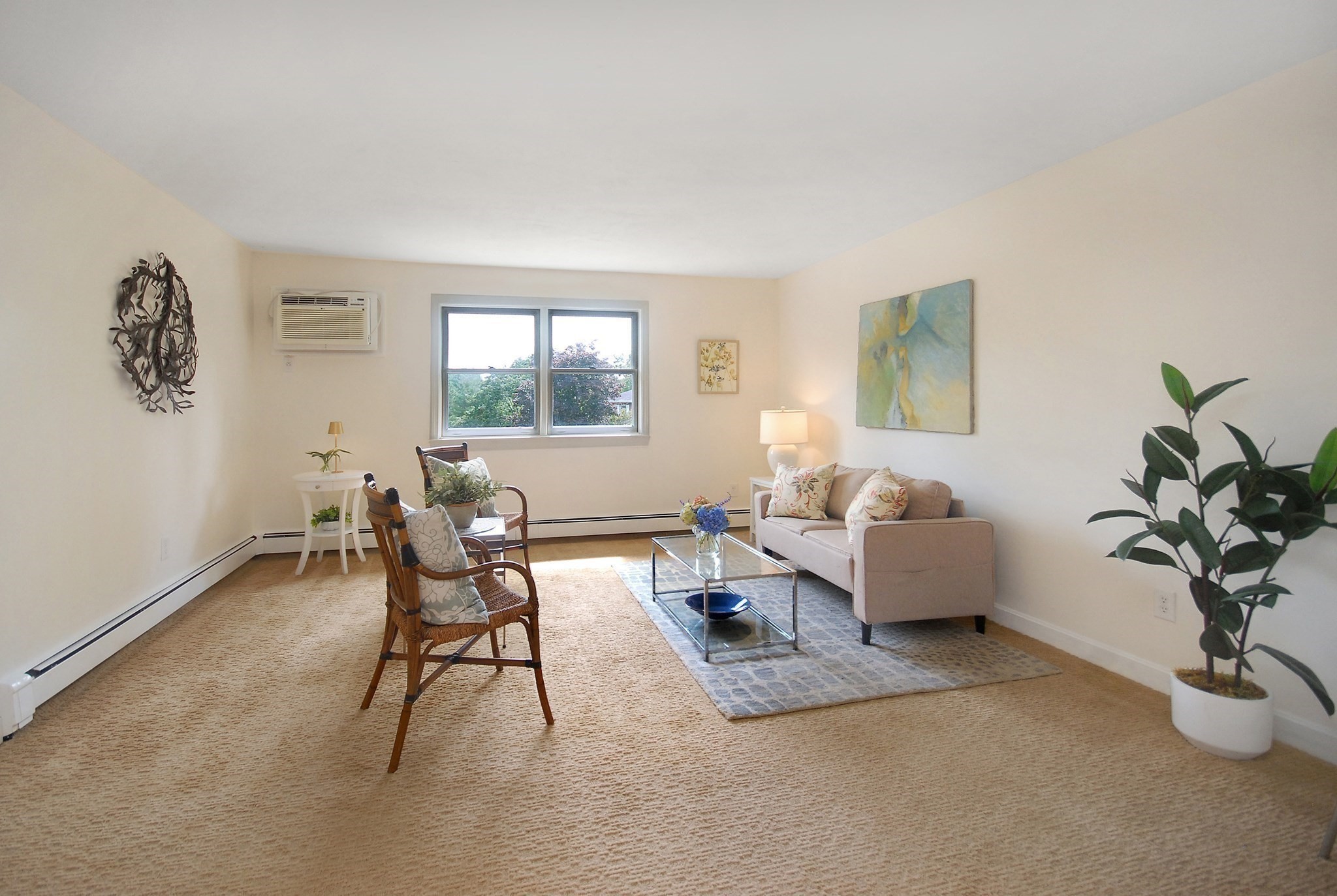 209 Great Rd # C1 Property Photo 6