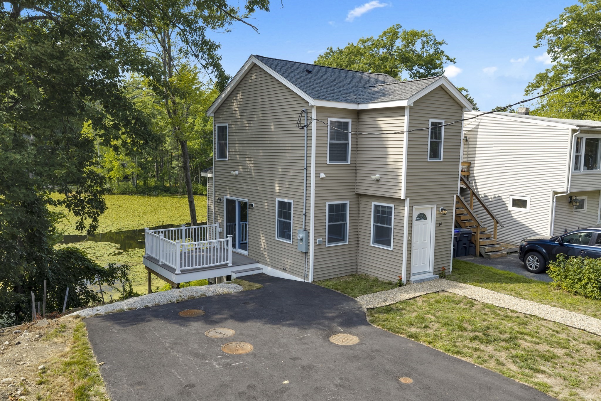 14 Hillside Rd Property Photo 2
