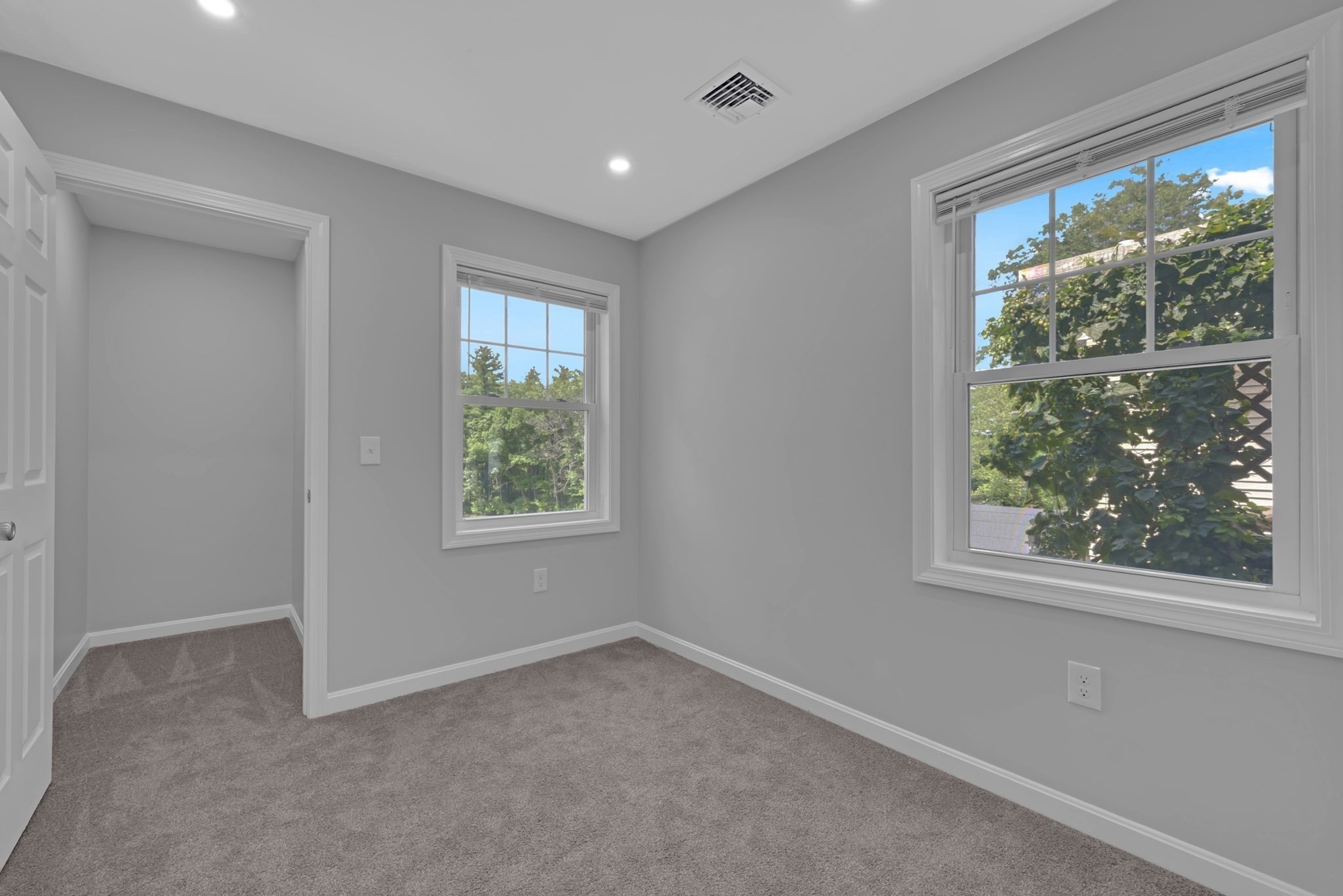 14 Hillside Rd Property Photo 14