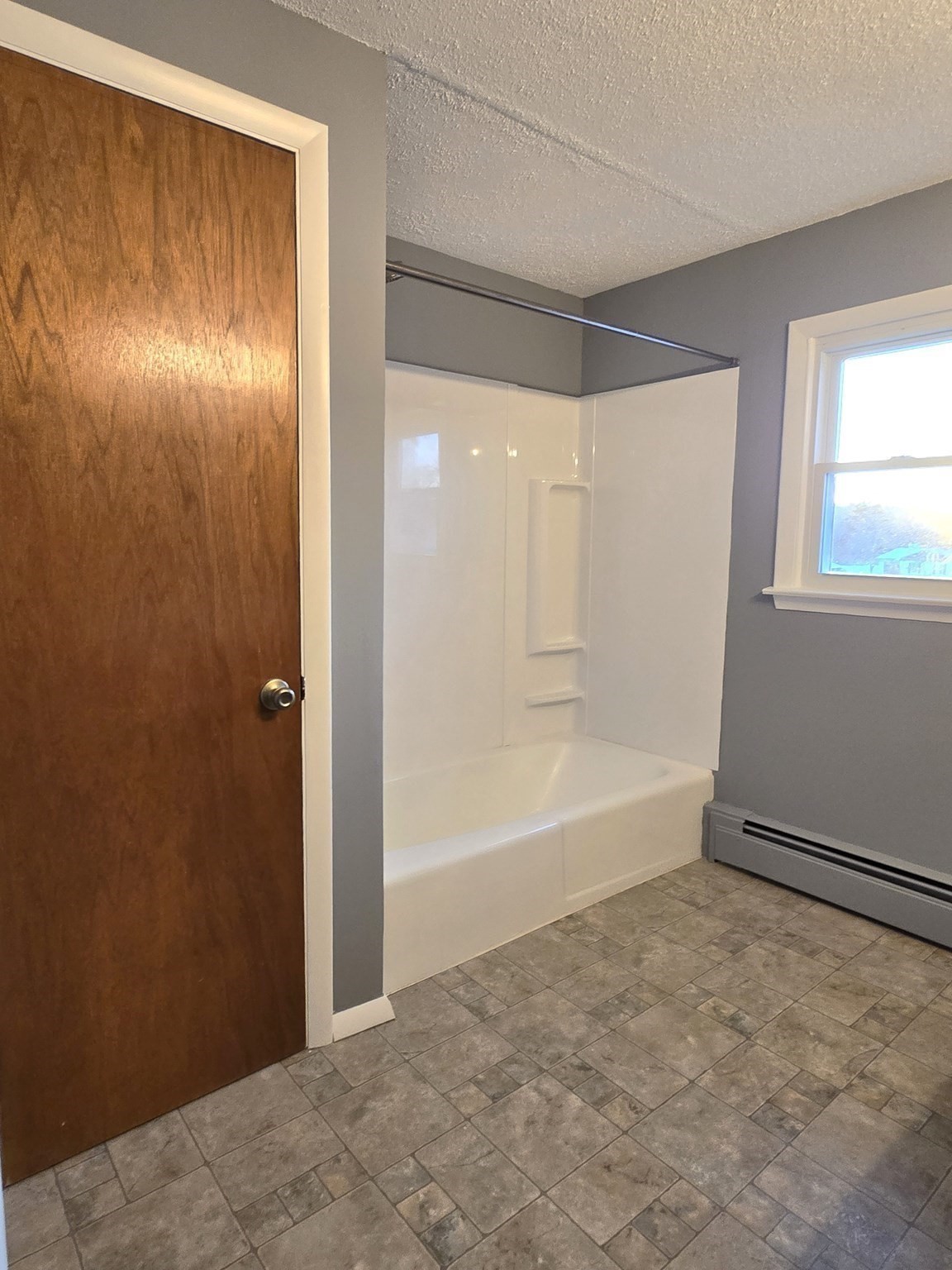 19 Chapman Ave # 14 Property Photo 7