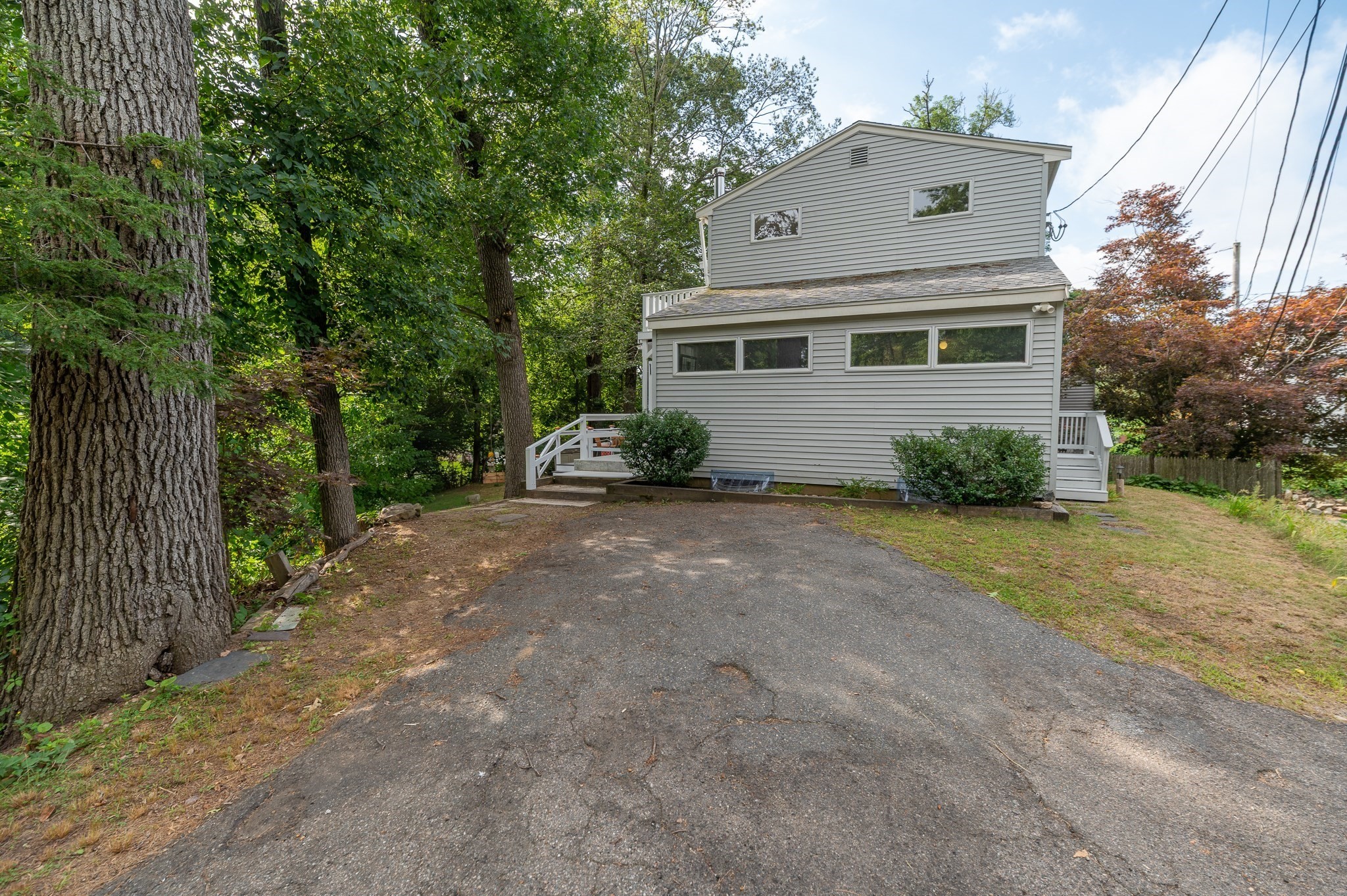 12 Longfellow Road Property Photo 2