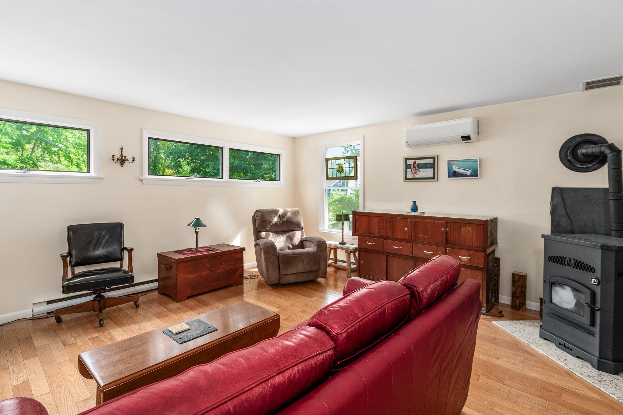 12 Longfellow Road Property Photo 10