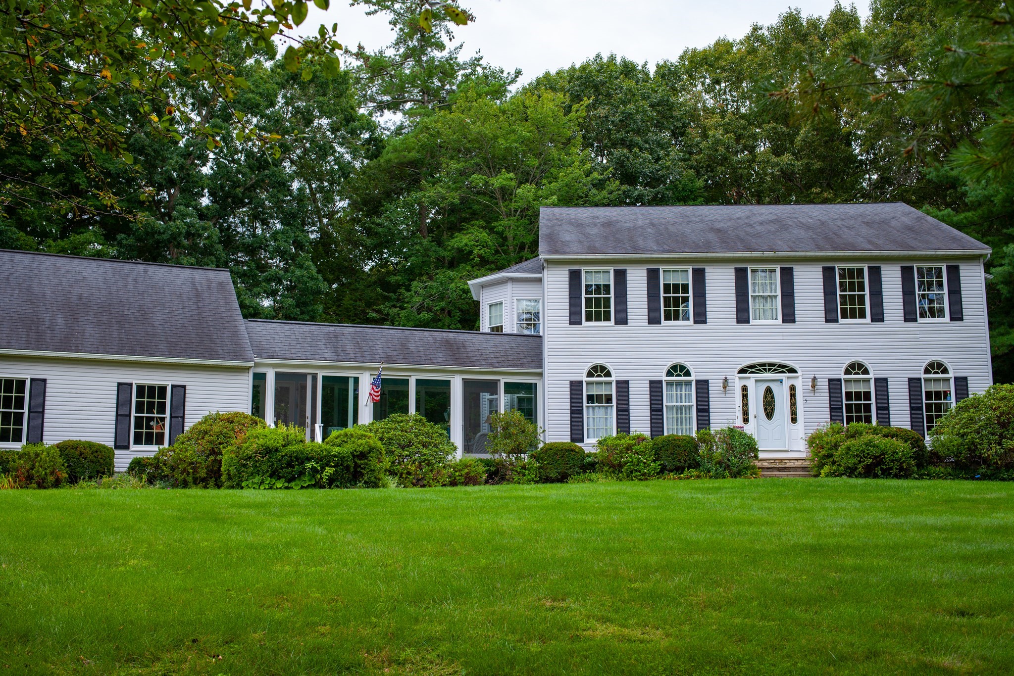 5 Vose Hill Road Property Photo 1