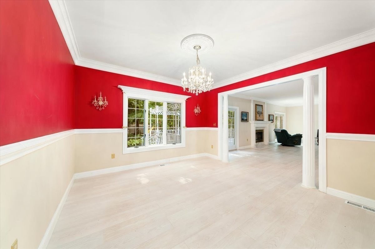 5 Vose Hill Road Property Photo 12