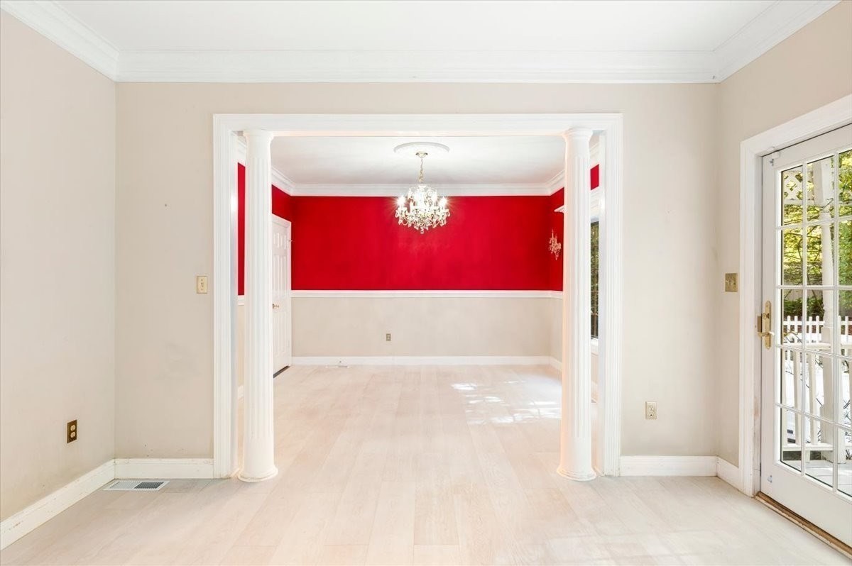5 Vose Hill Road Property Photo 14