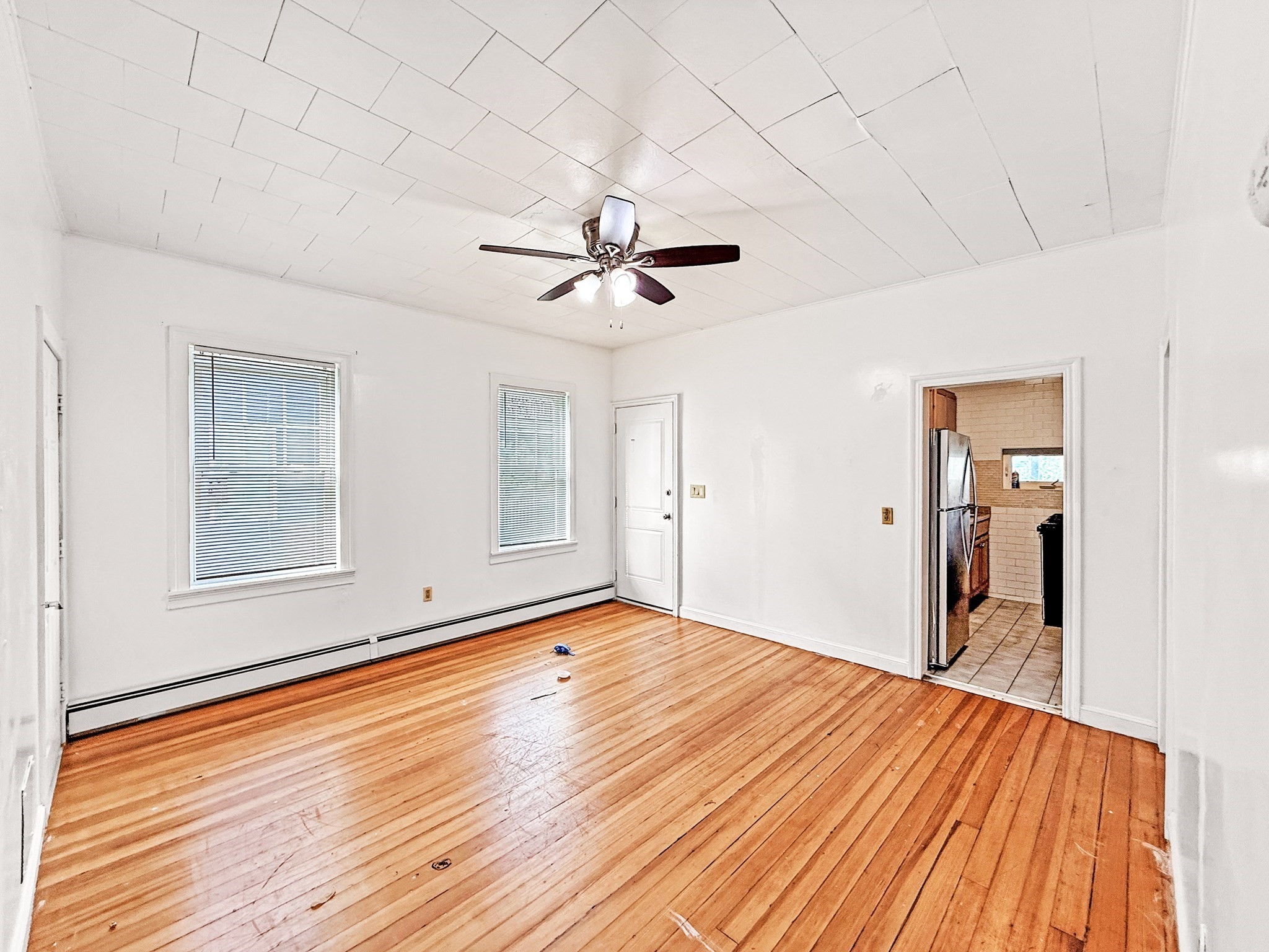 28 Meadow St # 2 Property Photo 1