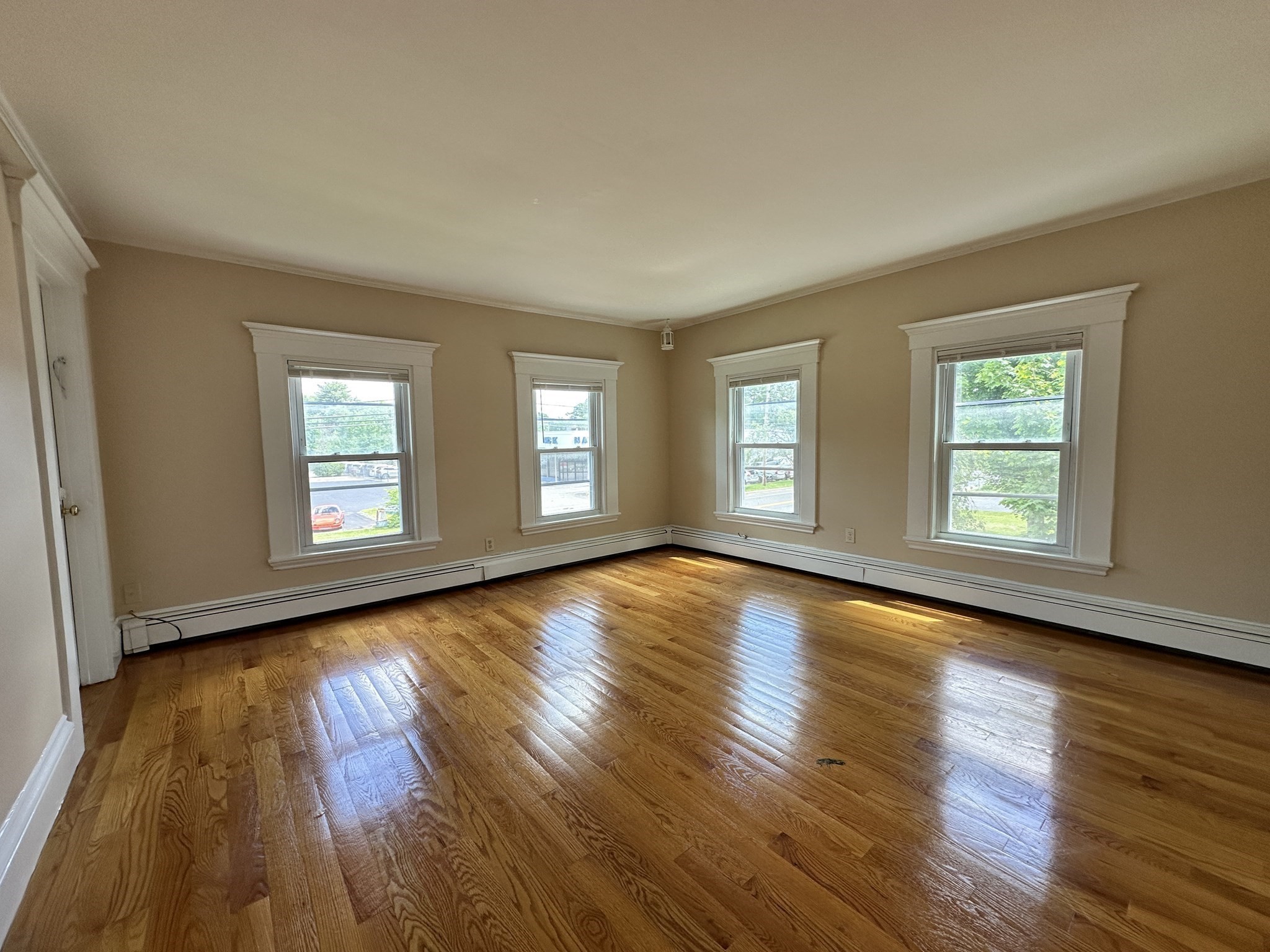 164 W Central # 2 Property Photo 1