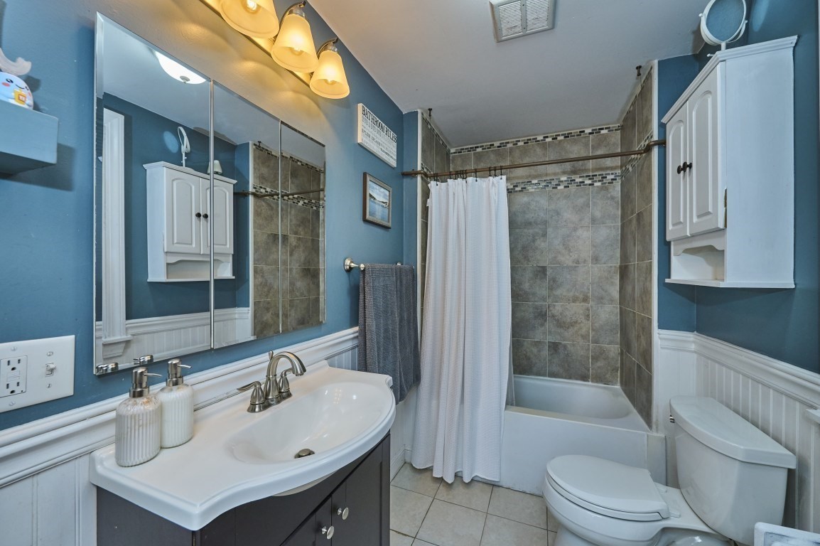62 Chestnut St Property Photo 14