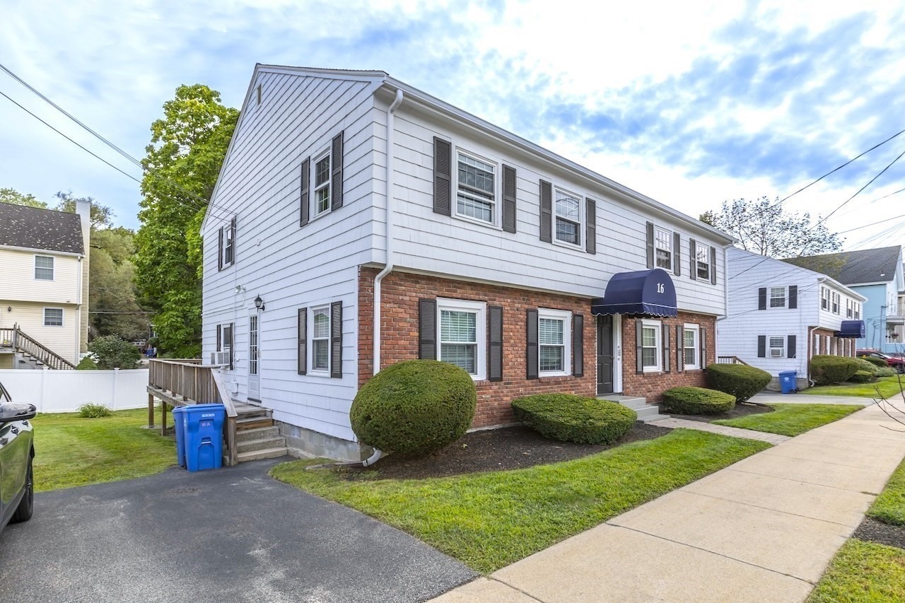 16 Richardson St # C Property Photo 3
