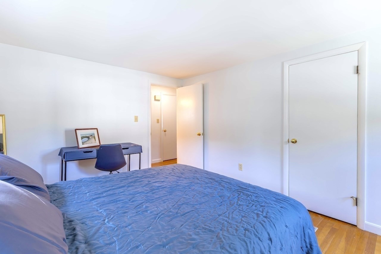 16 Richardson St # C Property Photo 21