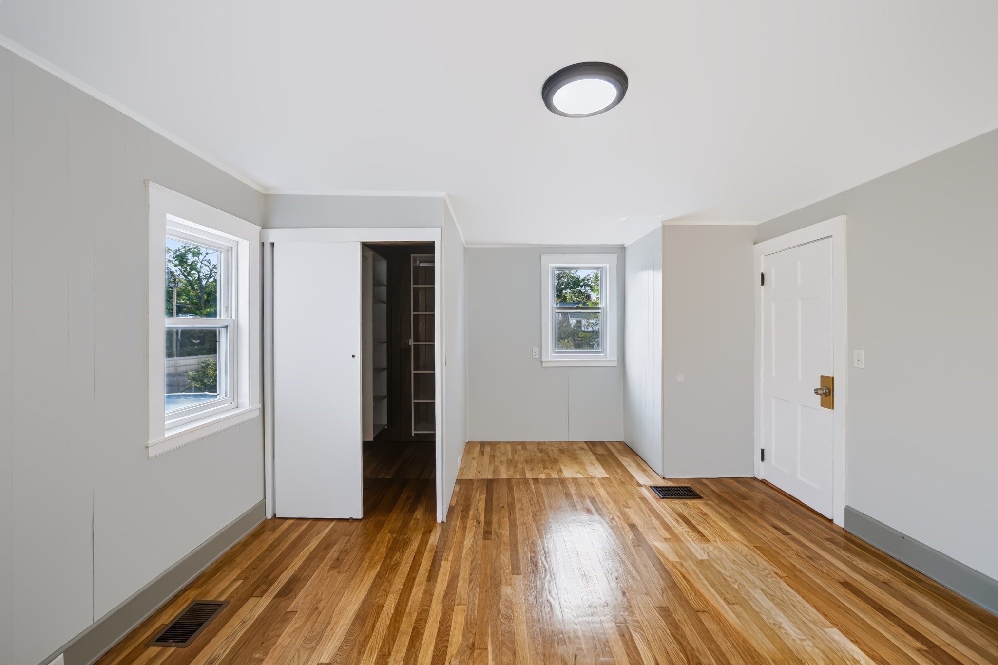22 Ruggles St Property Photo 23