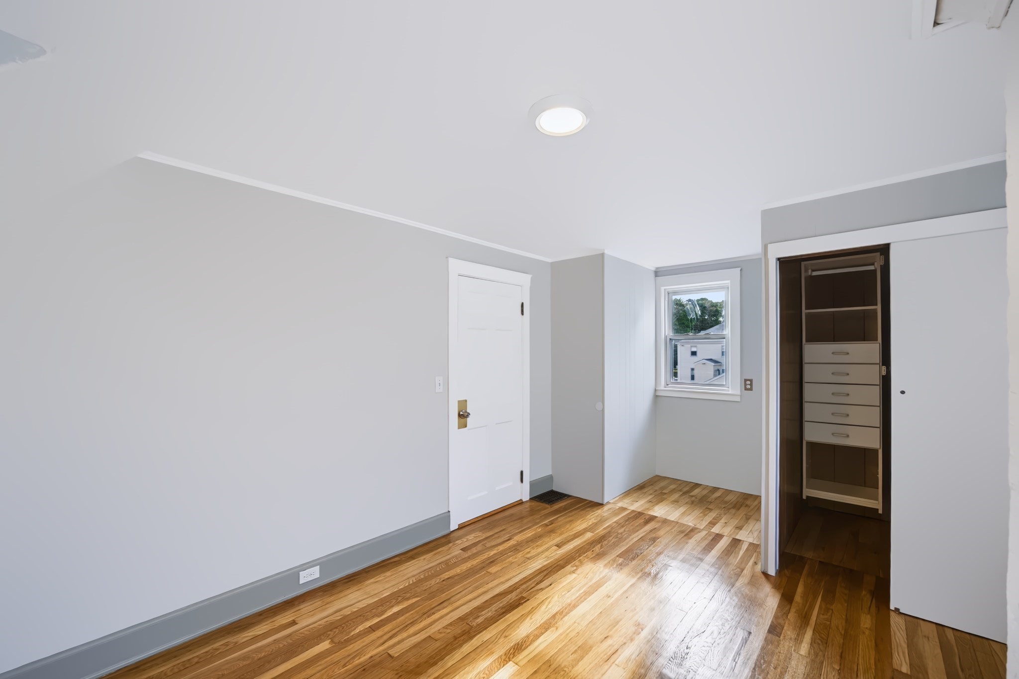 22 Ruggles St Property Photo 25