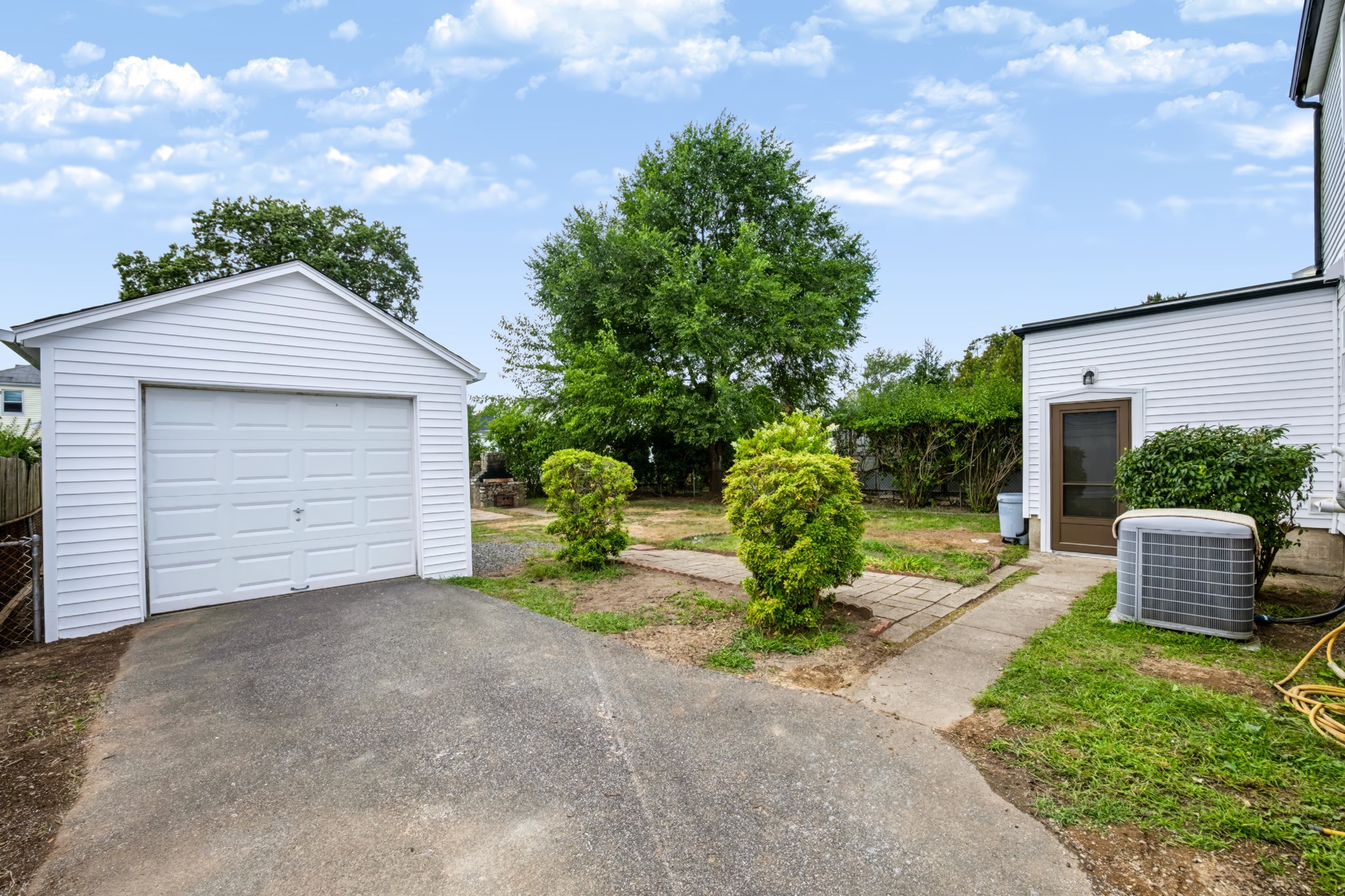 22 Ruggles St Property Photo 30