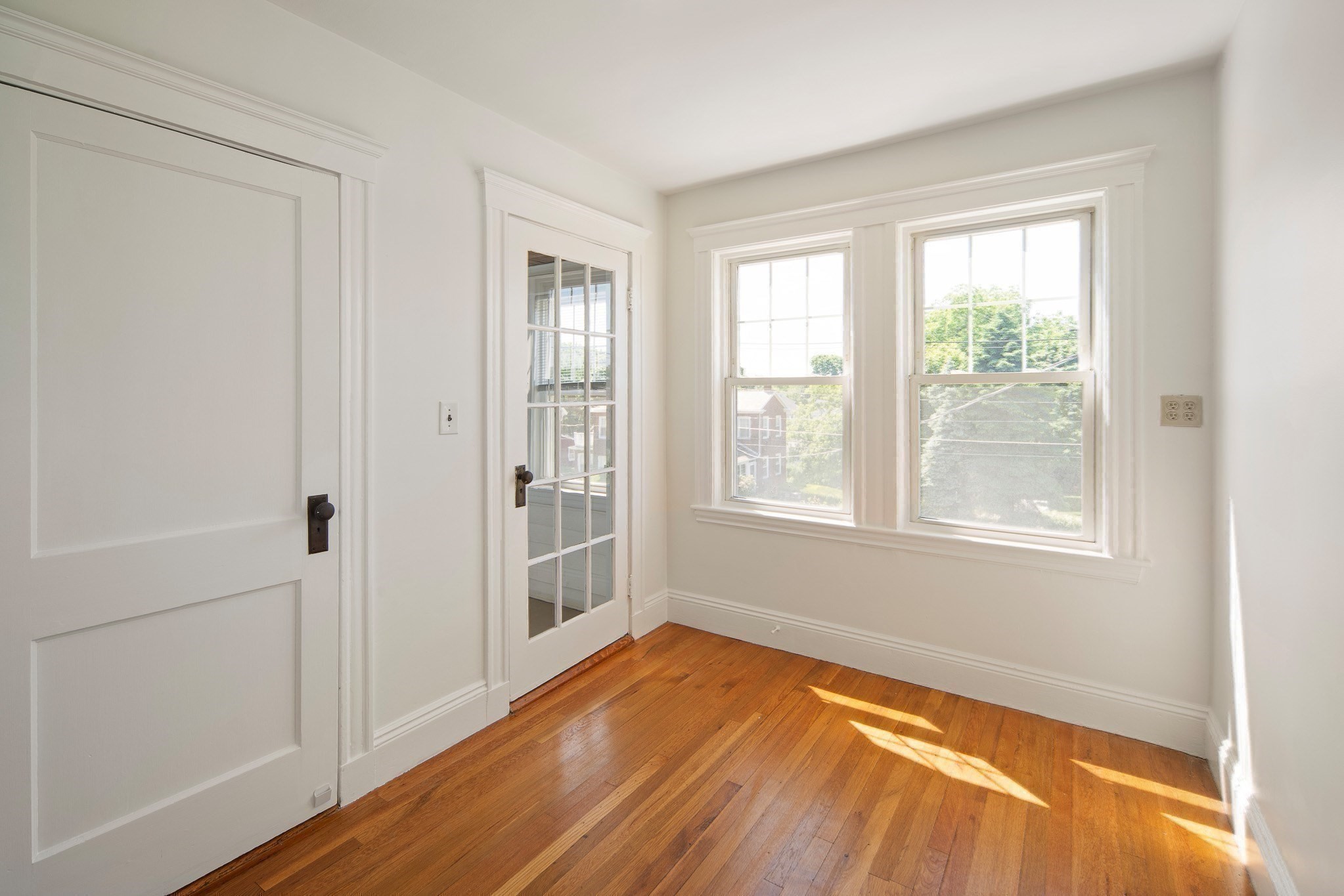 341 Washington St # 2 Property Photo 11