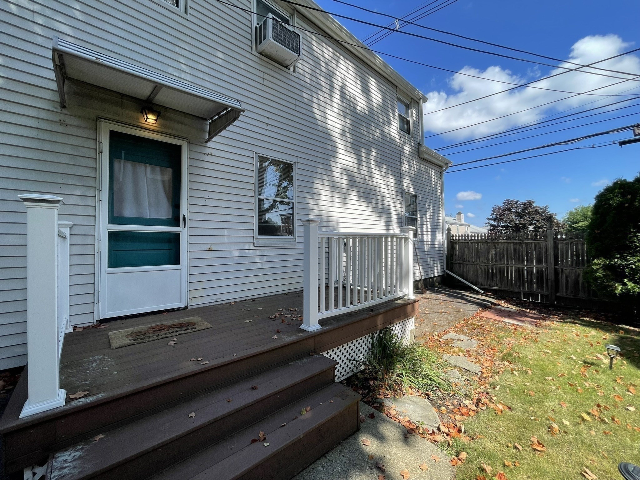 126 Lowell St # F Property Photo 9