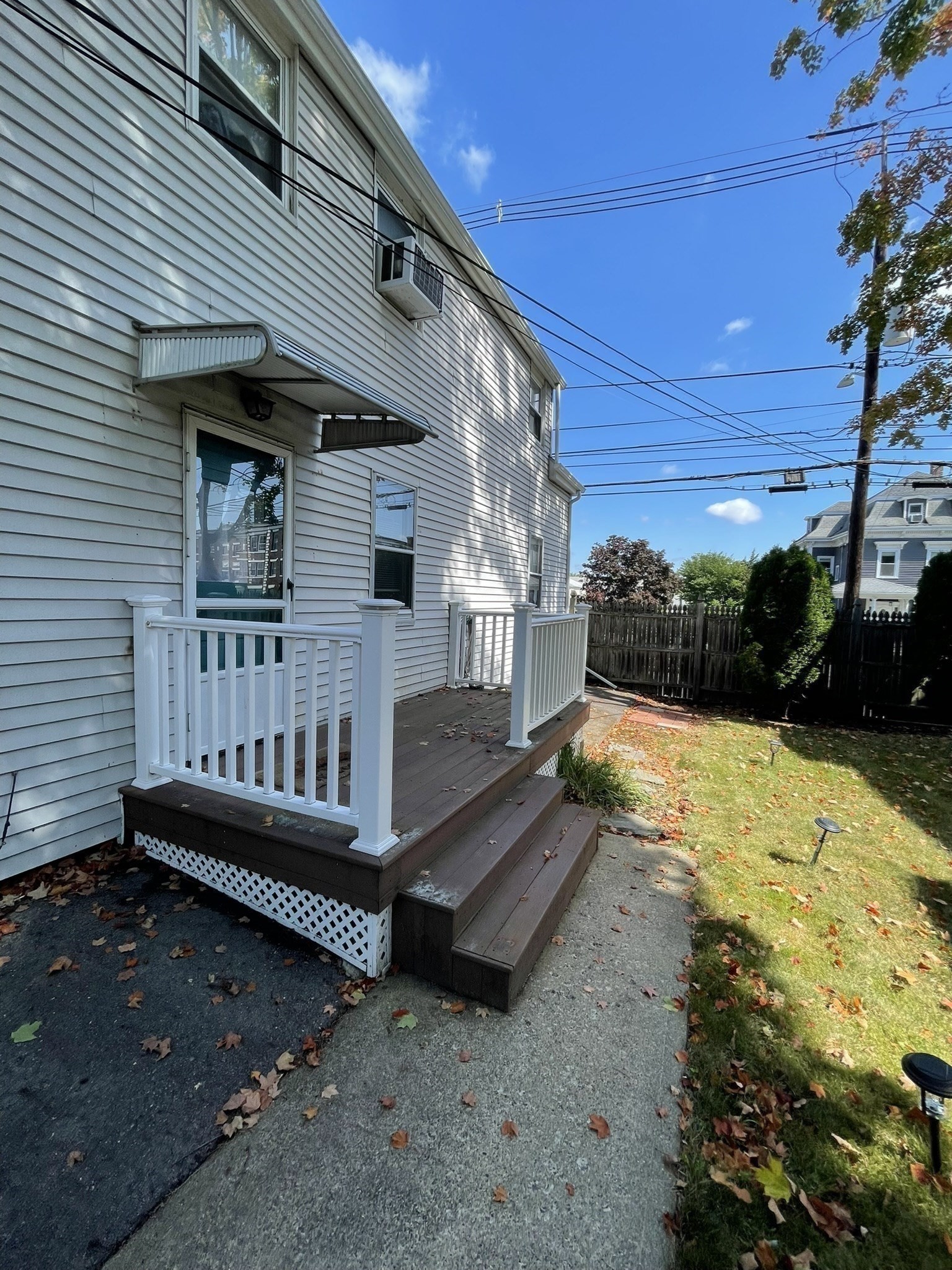 126 Lowell St # F Property Photo 10