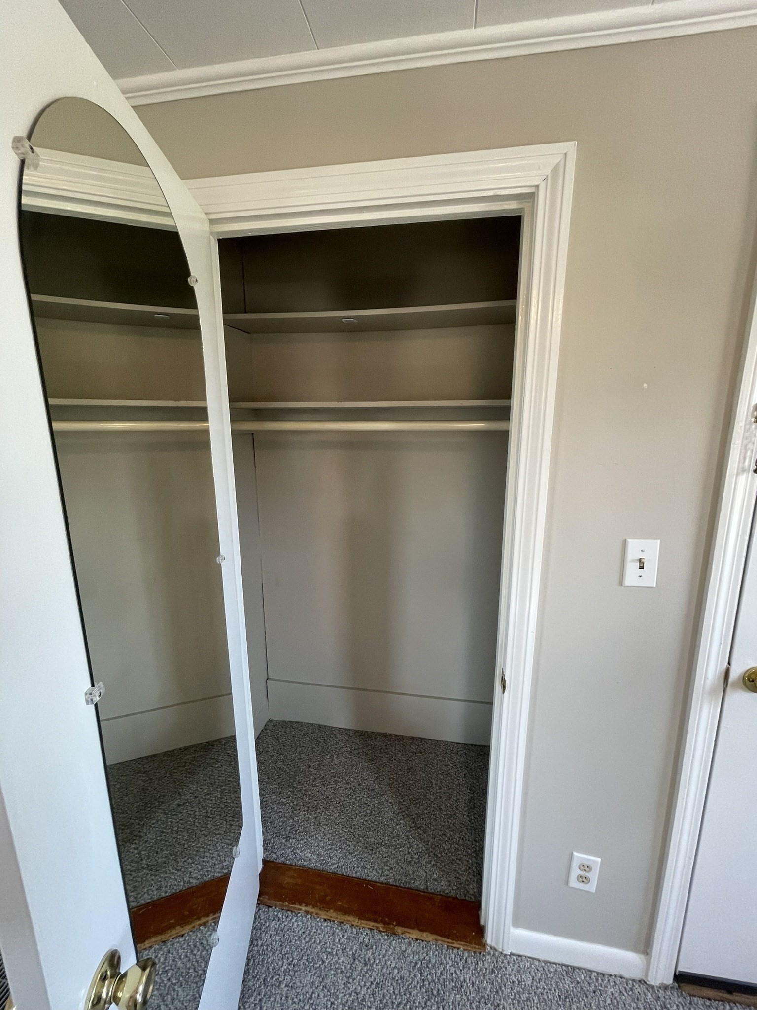 126 Lowell St # F Property Photo 16