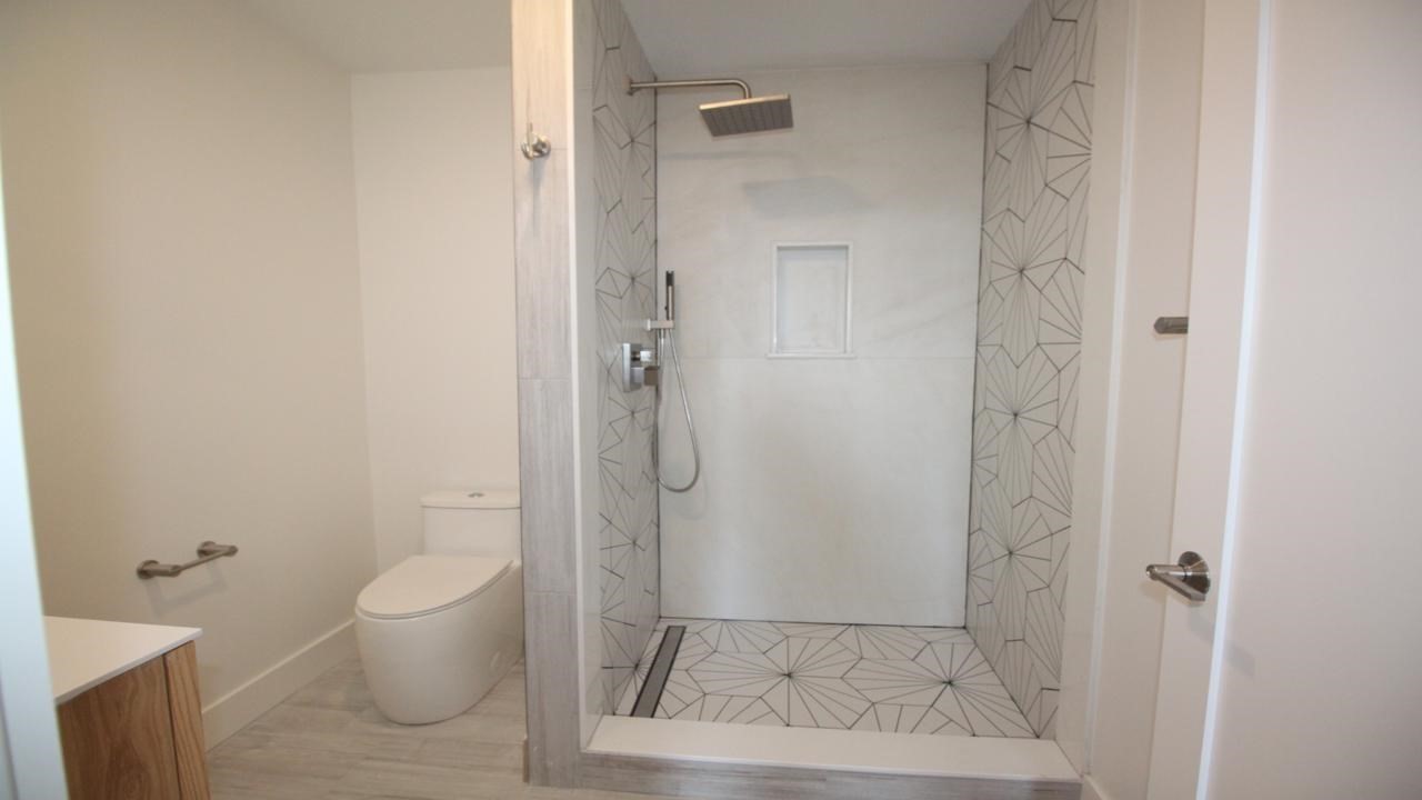 525 E Broadway # 2 Property Photo 12