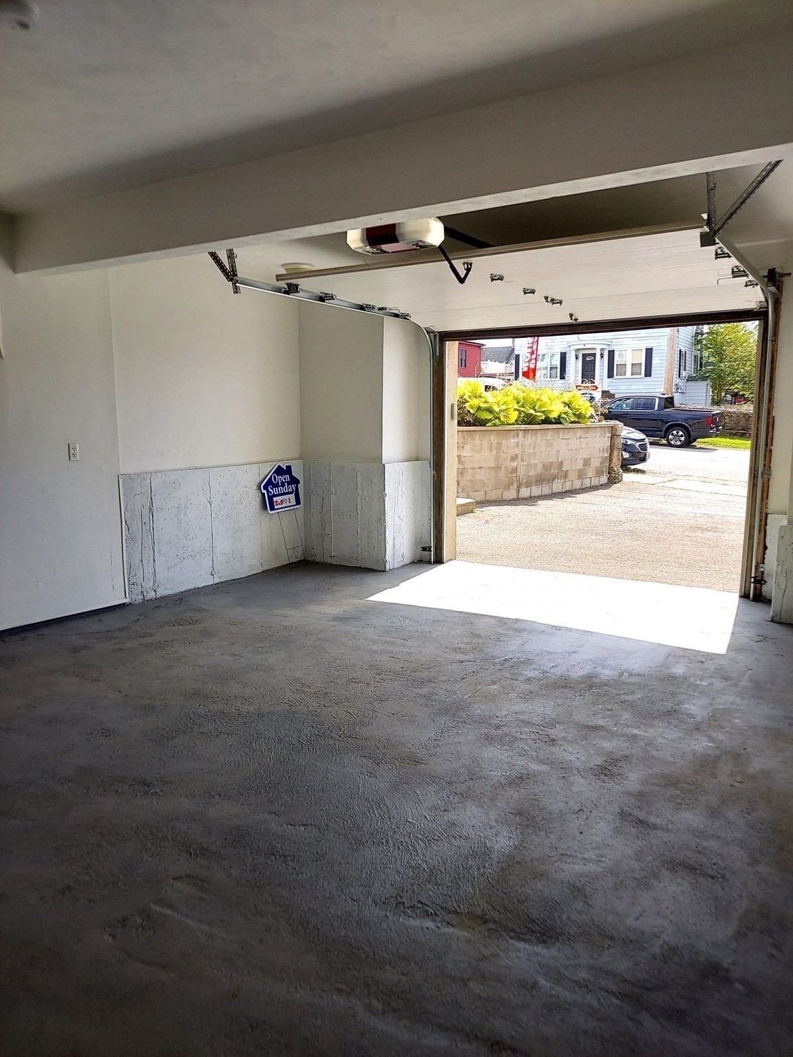 510 State Ave Property Photo 27