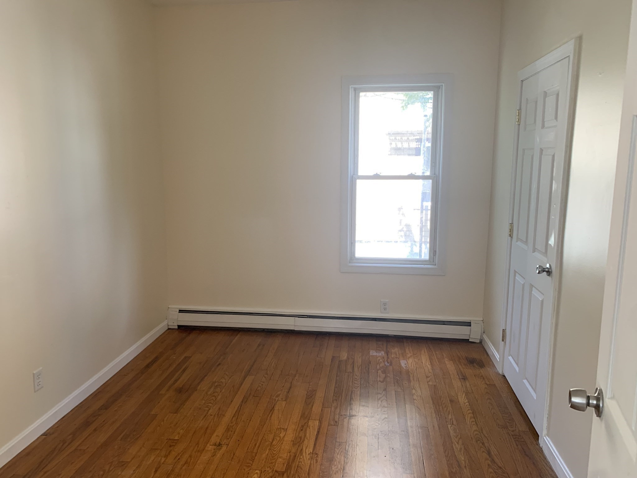 549 Fourth St # 1 Property Photo 6