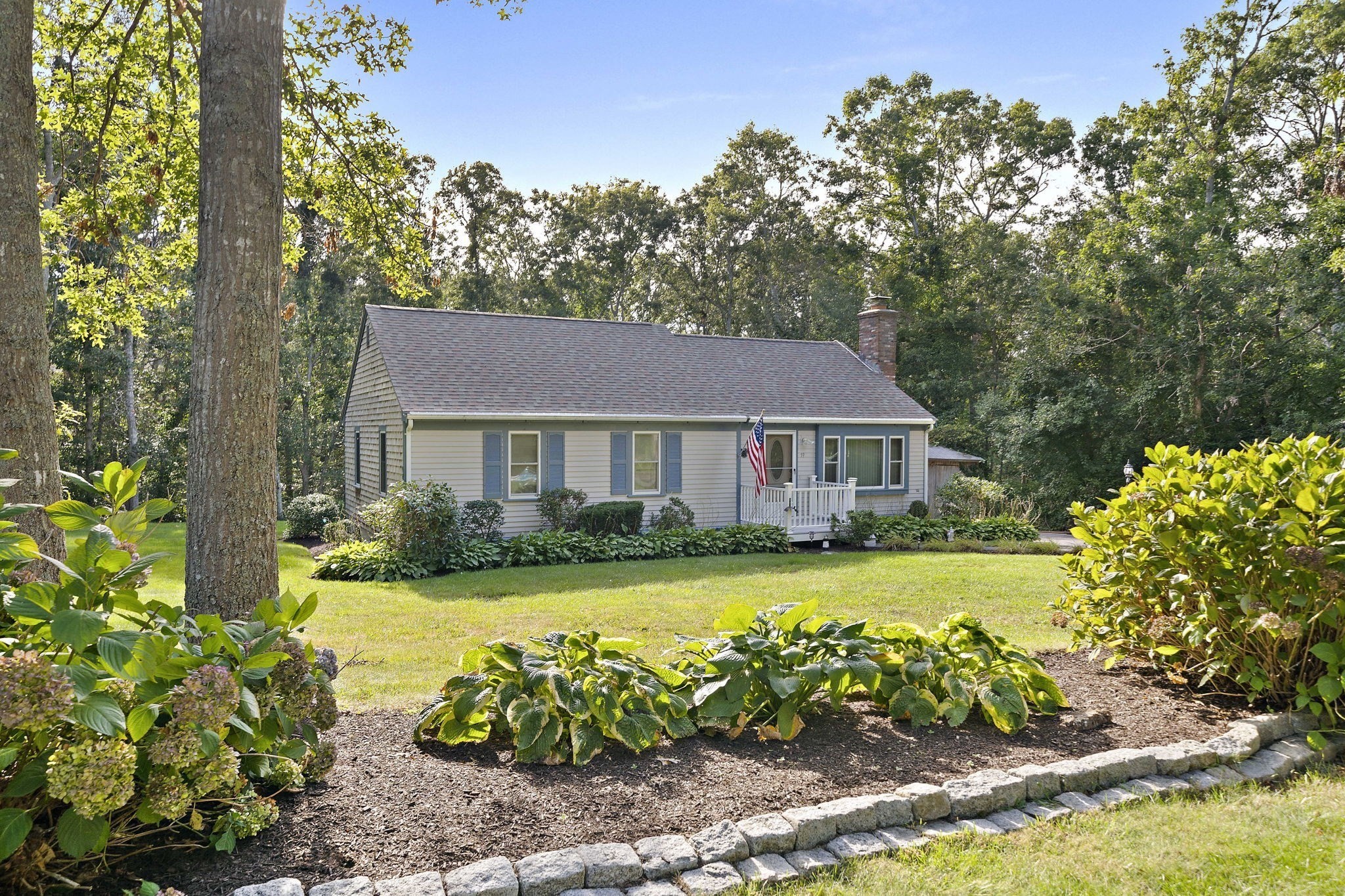 19 Deer Hollow Rd. Property Photo 1