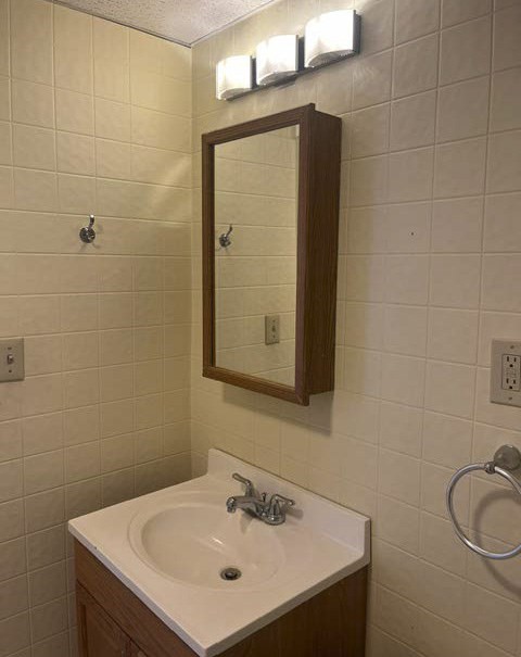 201 School Street # 2 Property Photo 2