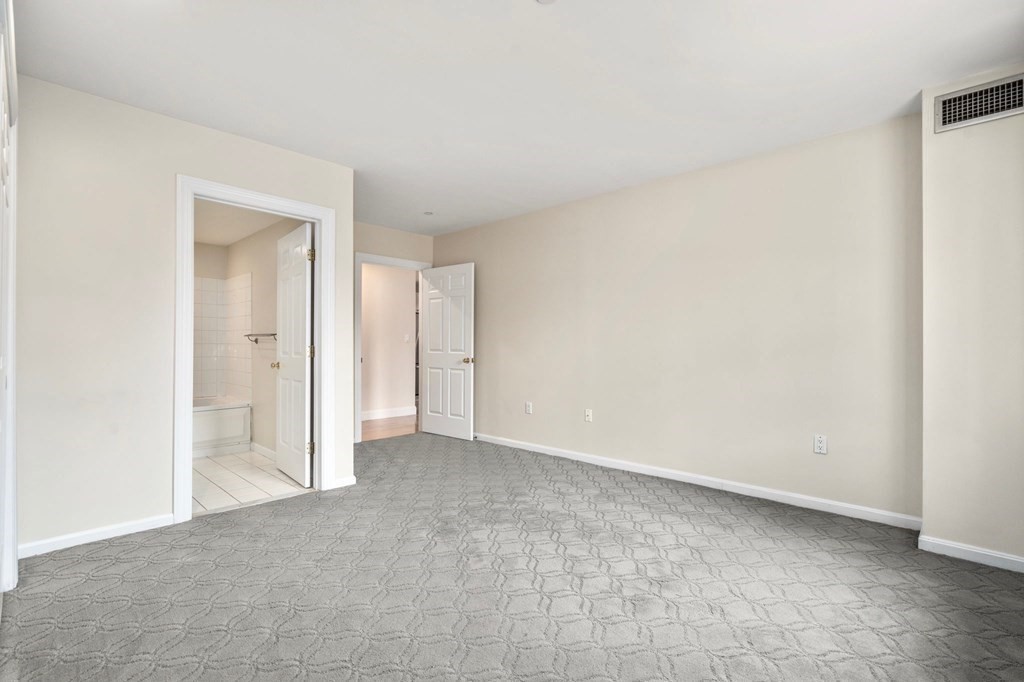 73 Chelsea St # 104 Property Photo 9