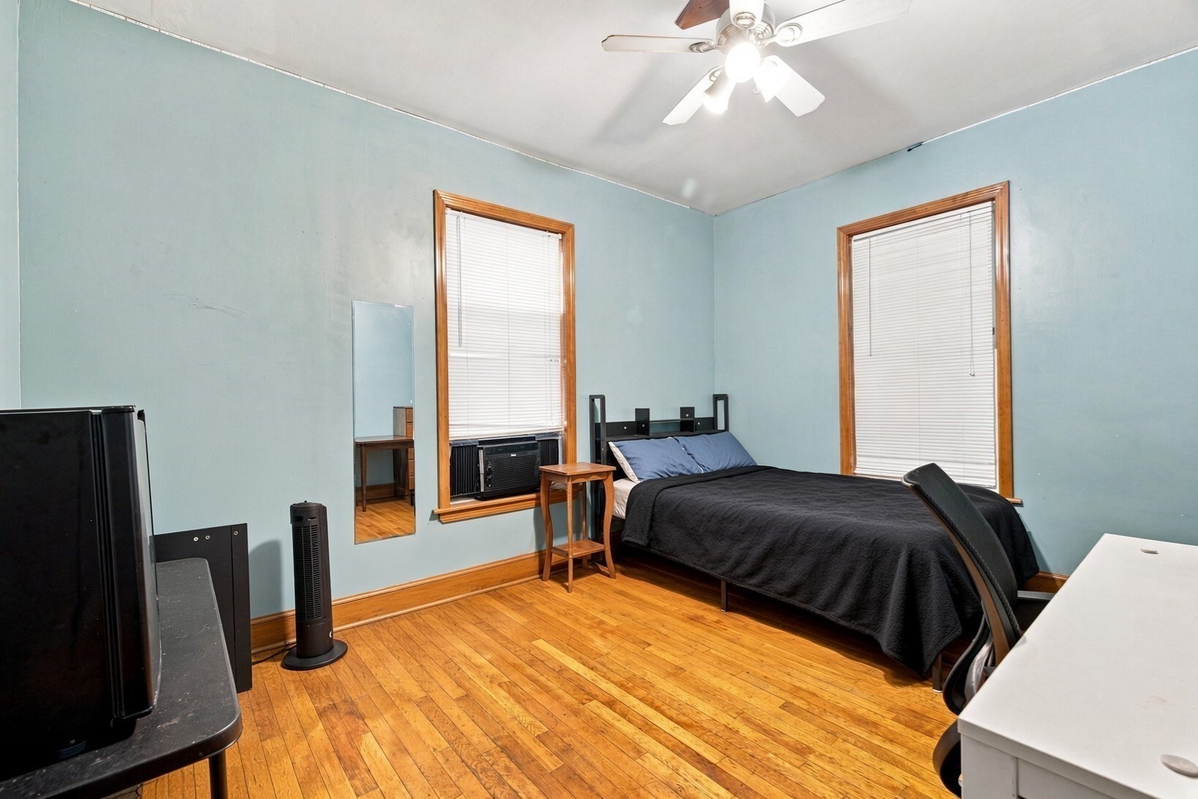 472 Warren Street Property Photo 23