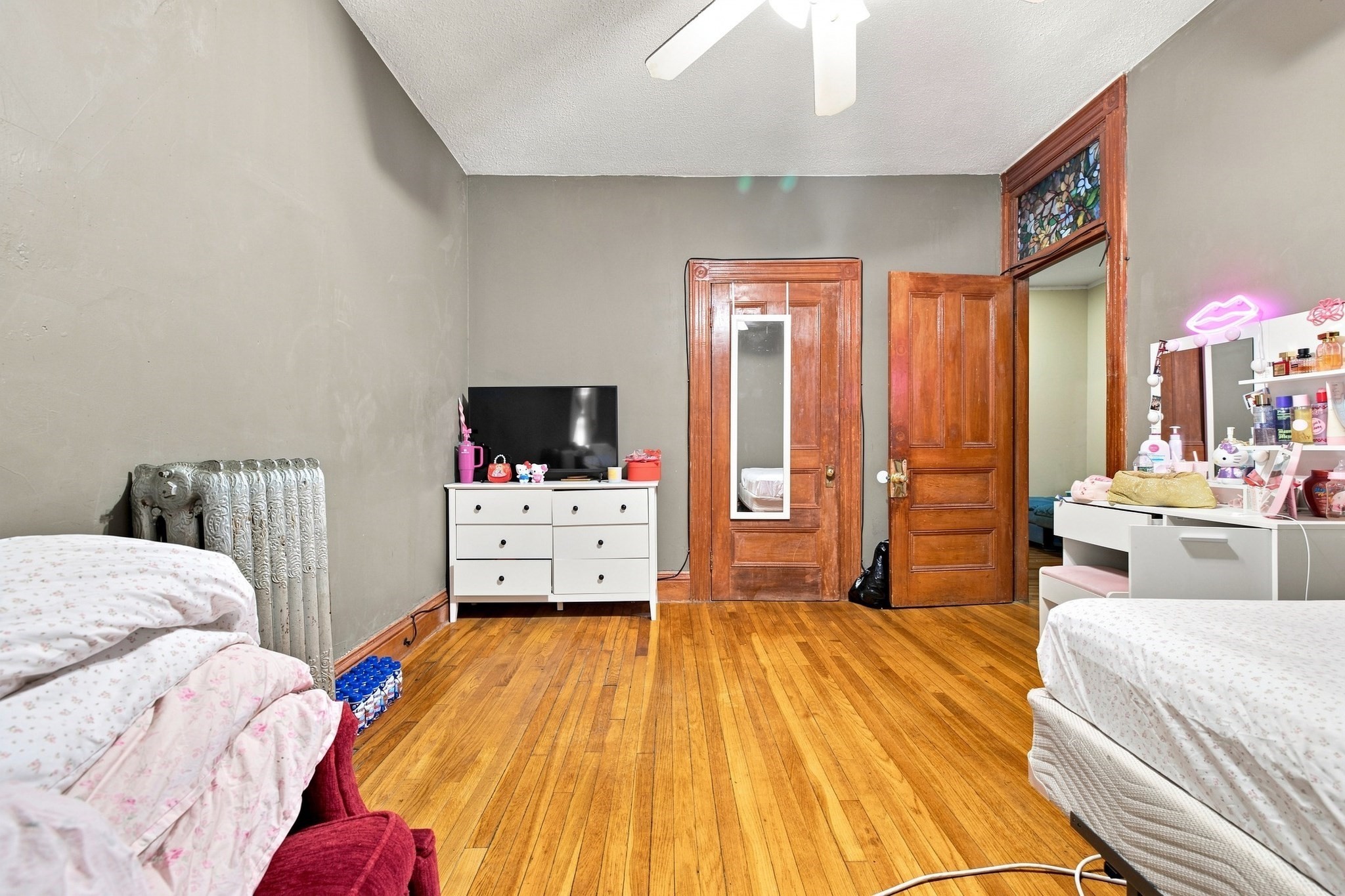 472 Warren Street Property Photo 27