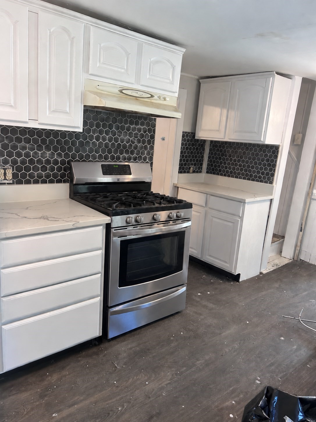 276 Manet Ave Property Photo 5