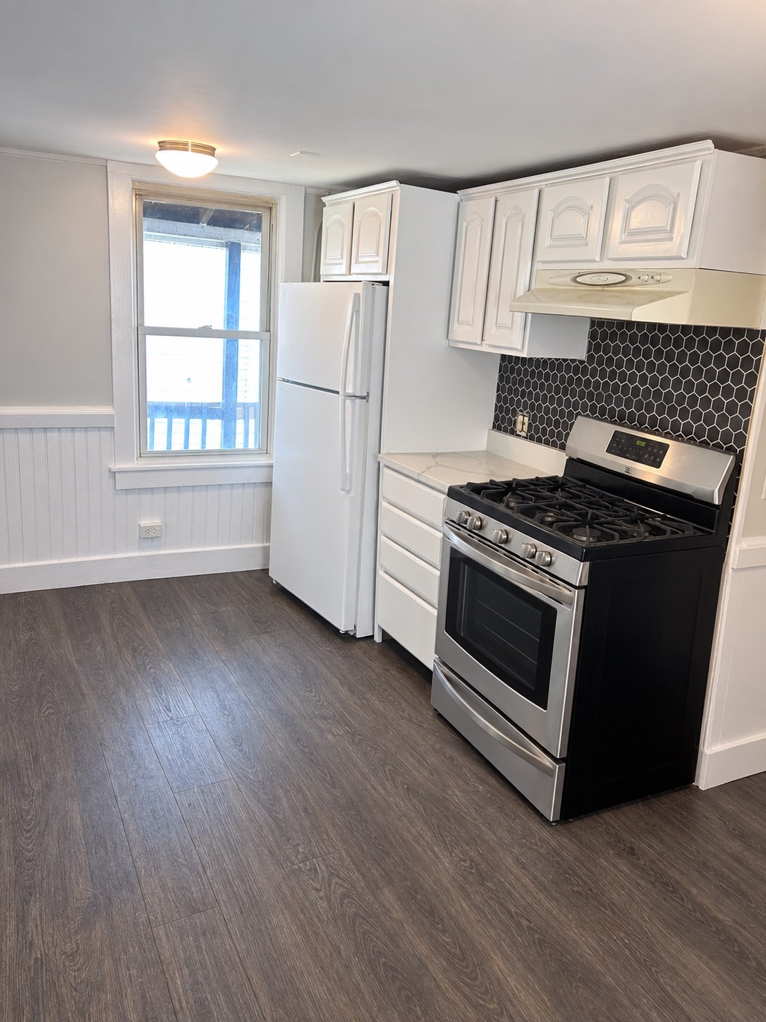 276 Manet Ave Property Photo 7