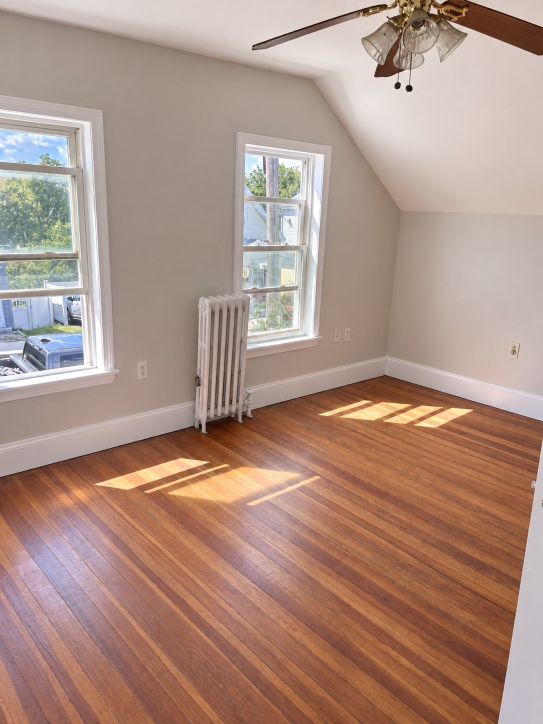 276 Manet Ave Property Photo 9