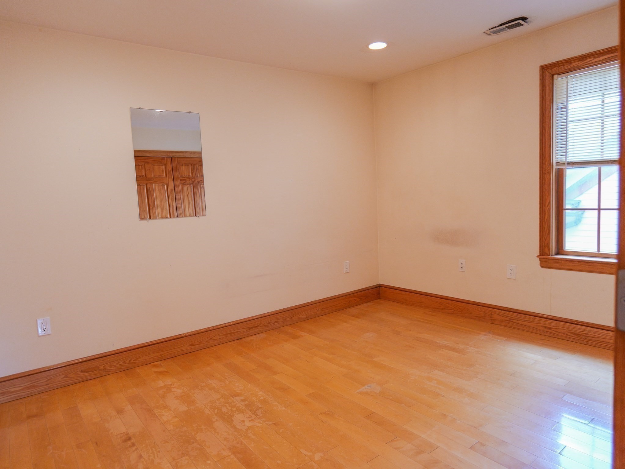 93 Gore St # 3 Property Photo 12